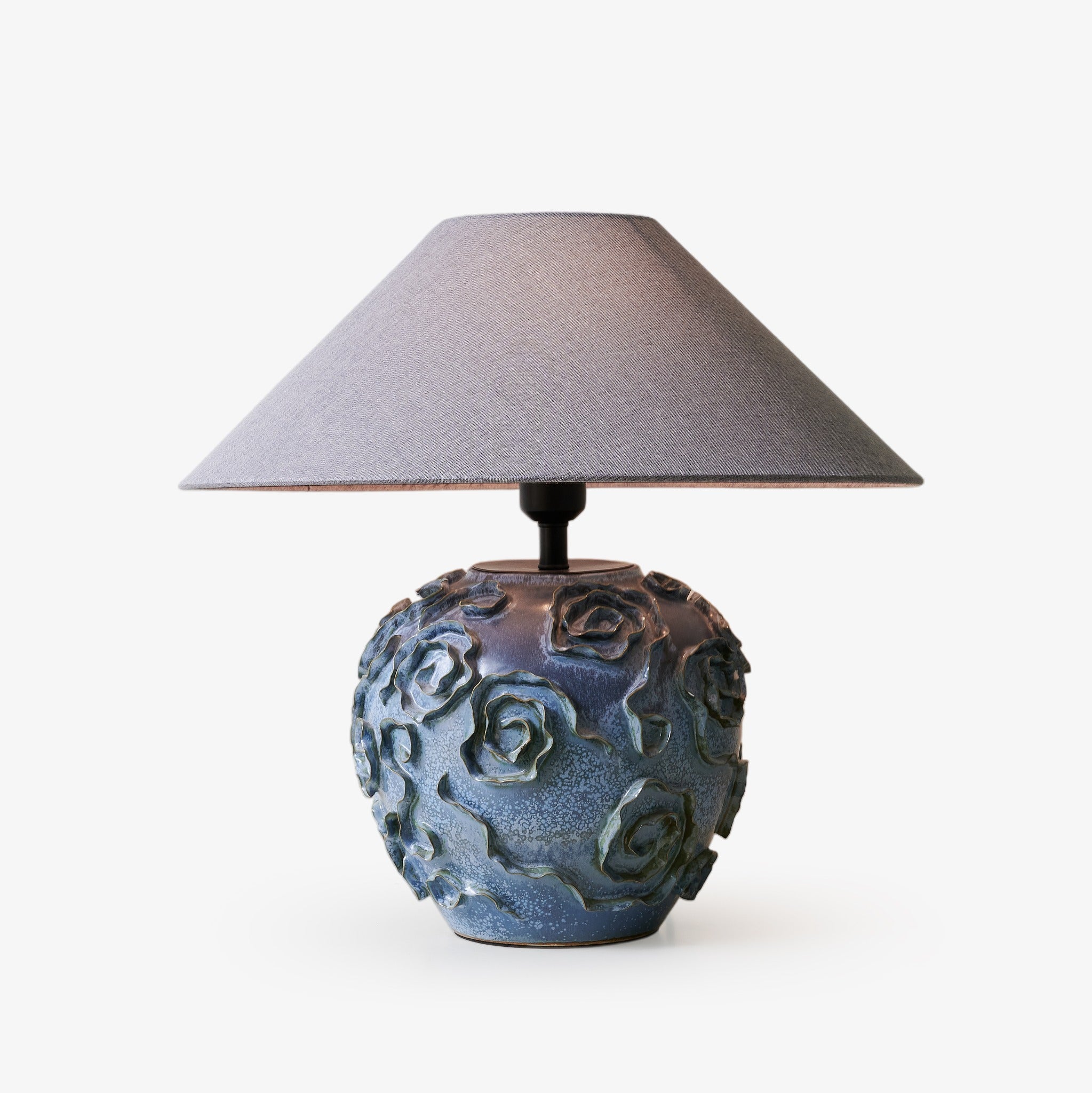 Elegant Midnight Rose Table Lamp - Modern Bedside & Living Room Lighting for Home Decor - Perfect for Bedrooms, Offices, and Cozy Reading Nooks