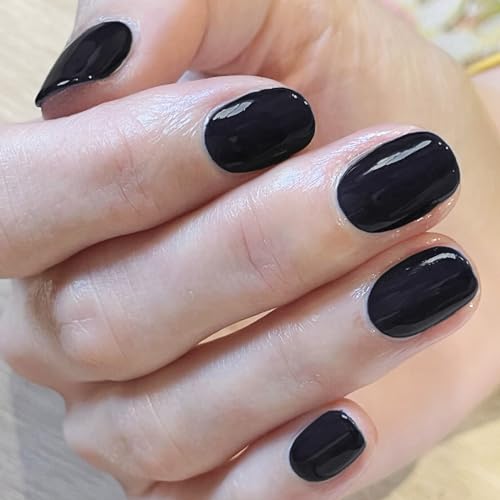 Black Nails