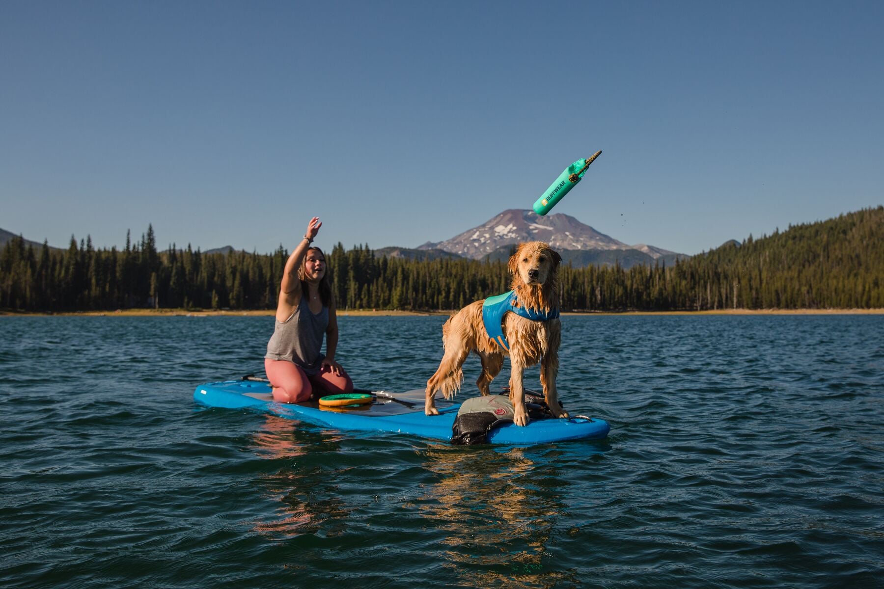 Lunker® Foam Water Toy for Dogs - Aqua Green (Aurora Teal) | Floating Chew Toy for Pool, Beach & Outdoor Play | Ruffwear® Durable Dog Toy for Fetch & Swimming Fun