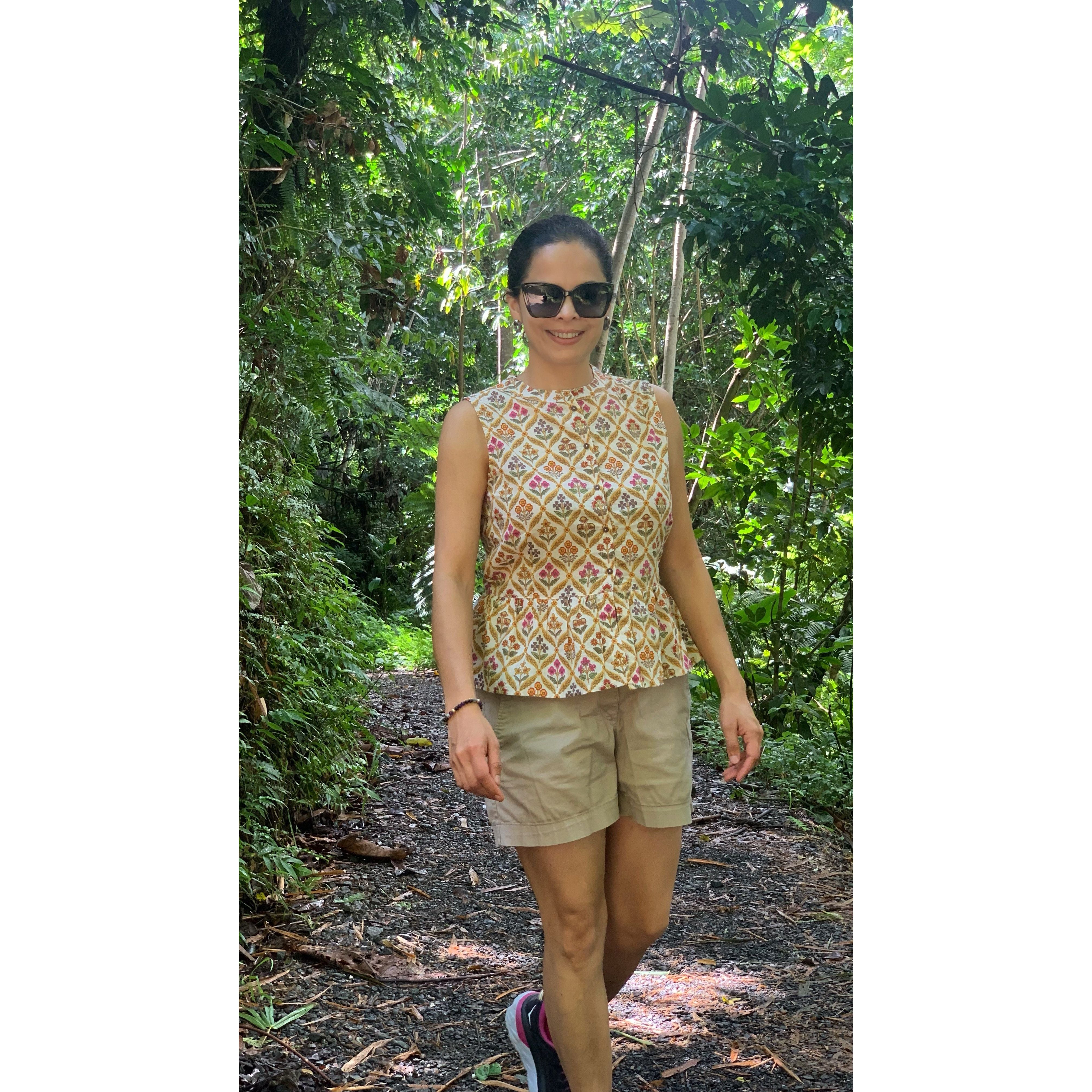 Women's Sleeveless Short Kurti Top - Stylish Cotton Summer Tunic for Casual Wear, Festivals & Boho Outfits