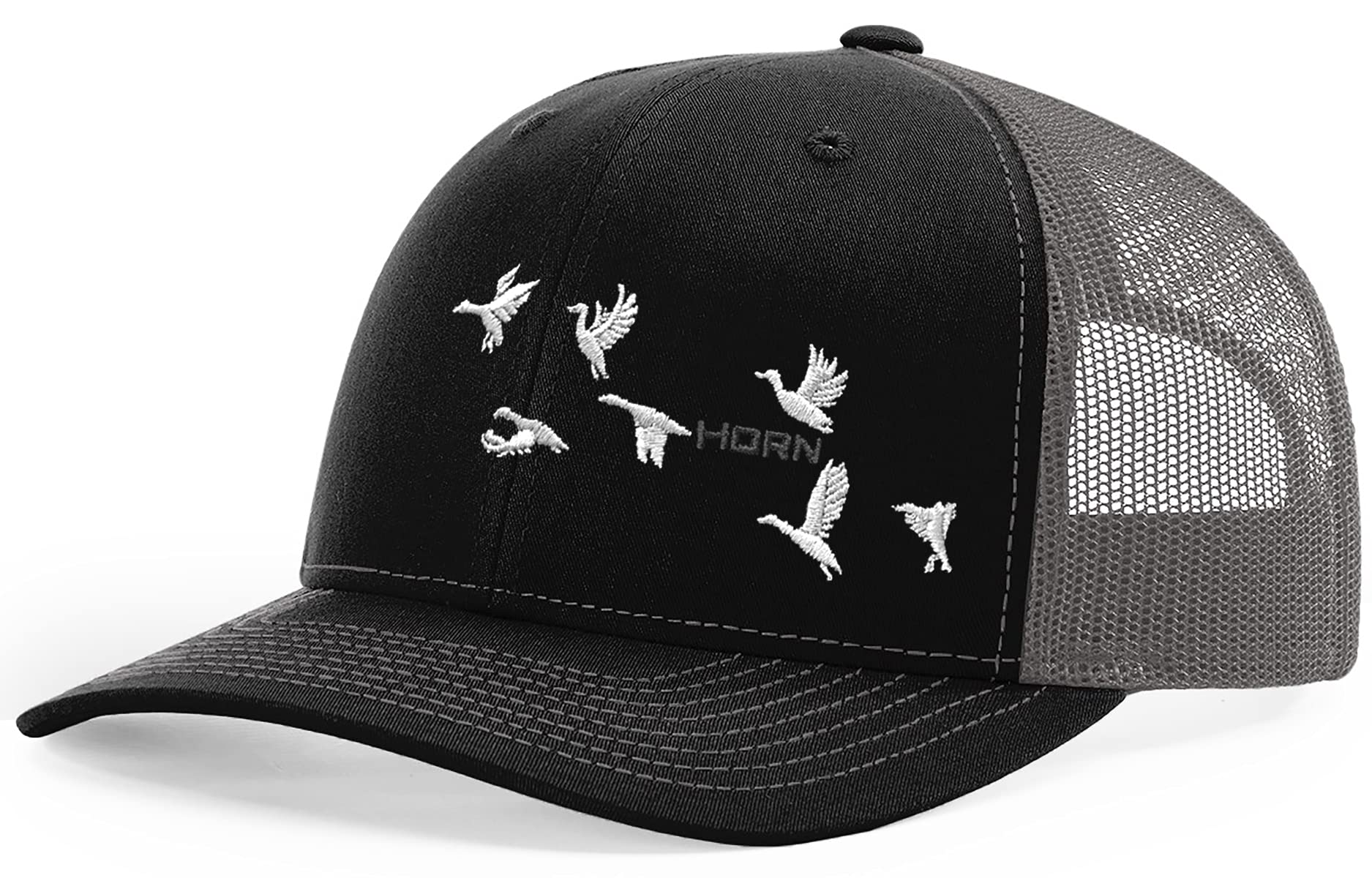 Duck Trucker Hat - Stylish & Adjustable Baseball Cap for Men & Women - Perfect for Outdoor Activities, Sports & Casual Wear
