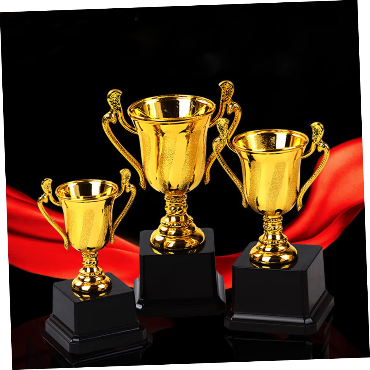 Kisangel 2-Pack Golden Award Trophies - Mini Prize Cups for Sports, Academic & Office Achievements - Reusable Party Decorations for Birthday, Graduation & Award Ceremonies
