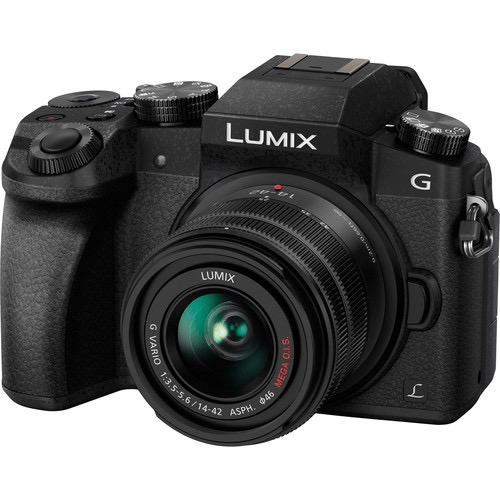 Panasonic Lumix DMC-G7 Mirrorless Digital Camera with 14-42mm & 45-150mm Lenses - 16MP Micro Four Thirds System, 4K Video, WiFi - Perfect for Vlogging, Travel Photography & Content Creation (Black)