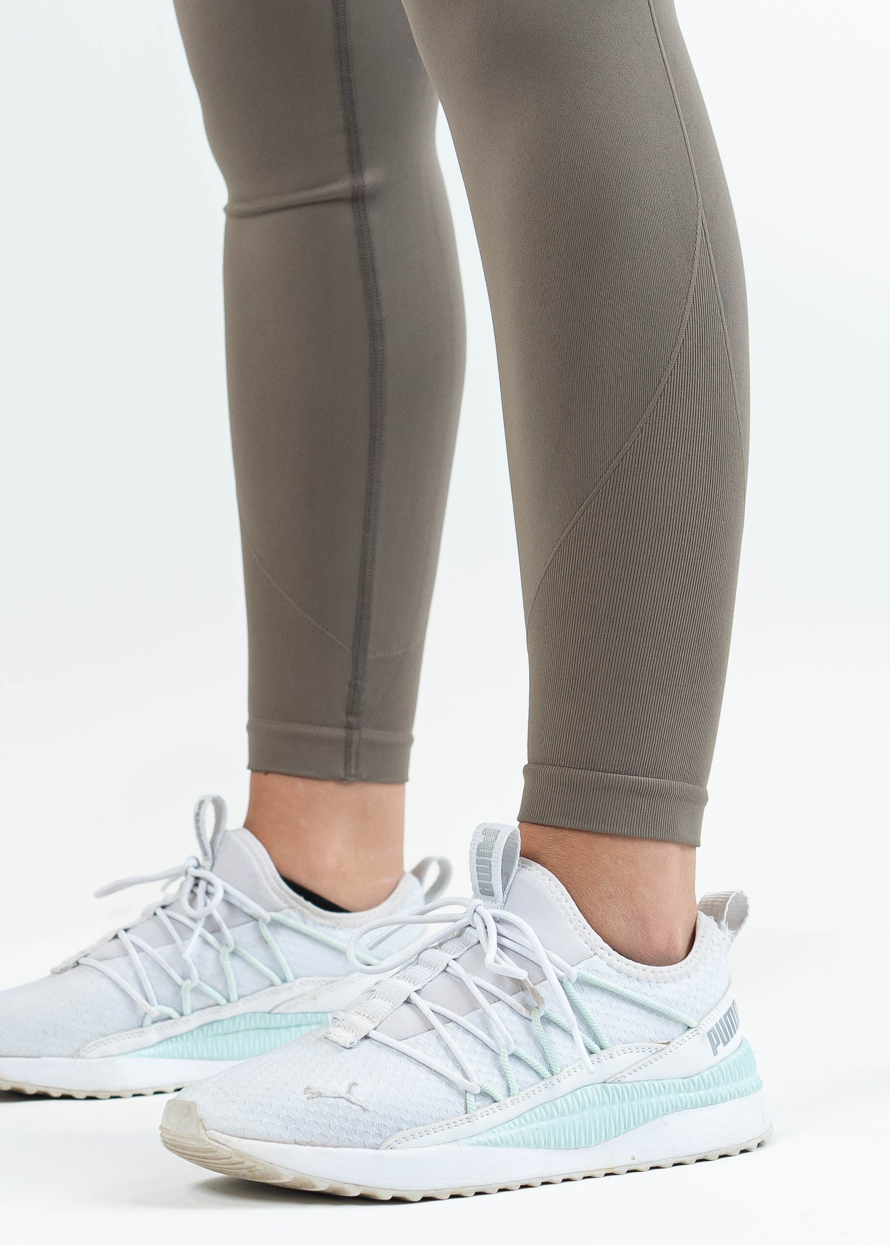 High-Waisted Sculpt Seamless Leggings for Women - Battlefield Brown | Yoga, Workout, Running & Everyday Wear