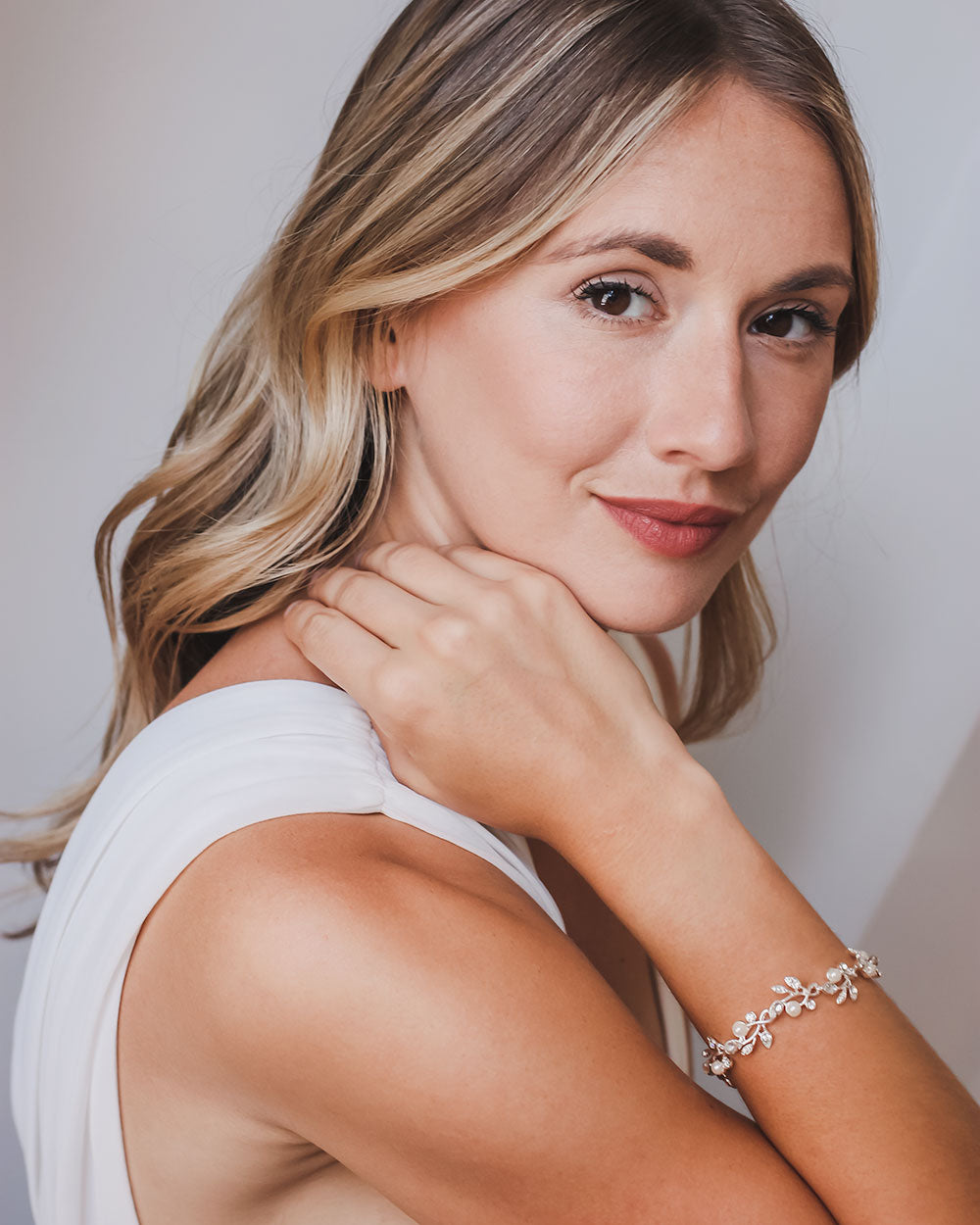 Alexa Pearl & Crystal Bracelet - Elegant Handmade Jewelry for Women - Perfect for Weddings, Parties & Everyday Wear