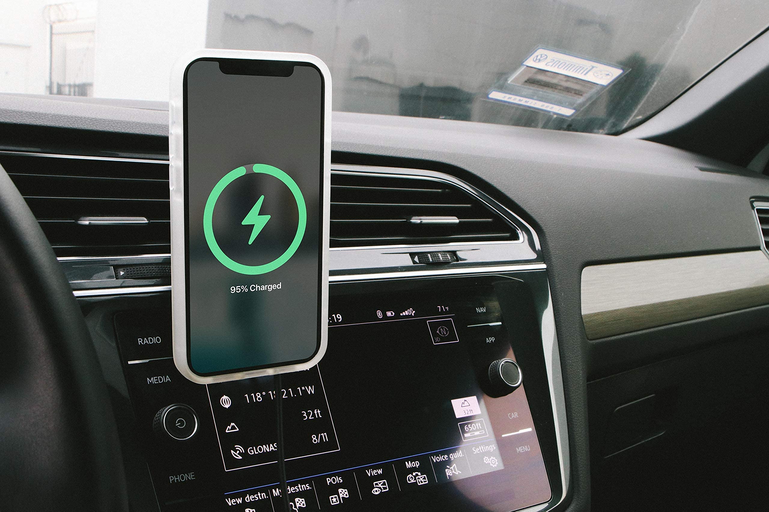 Magnetic Car Mount Wireless Charger - USB-C Phone Holder for Safe Driving