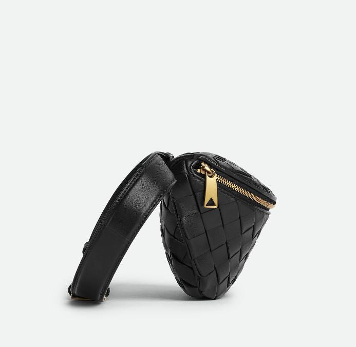 Intrecciato Padded Belt Bag for Women - Stylish Black Crossbody Fanny Pack | Perfect for Travel, Gym & Everyday Use