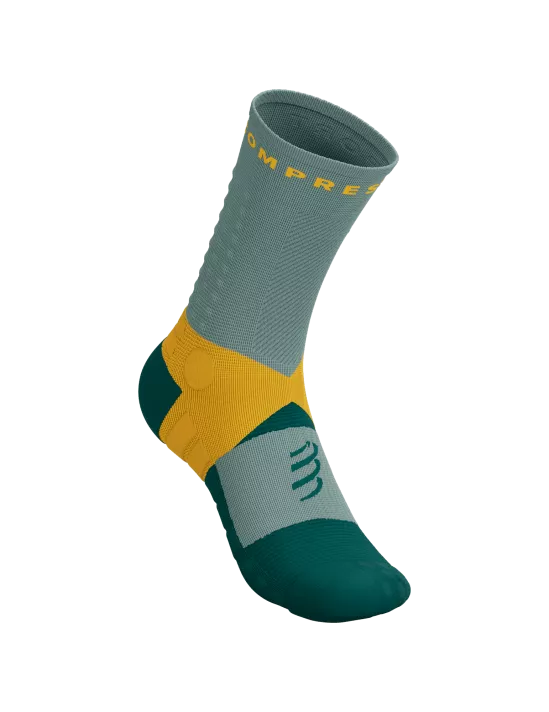 Compressport Unisex Ultra Trail Socks v2.0 - Slate Grey/Saffron | Moisture-Wicking Hiking & Running Socks for Men & Women | Perfect for Trail Running, Hiking & Outdoor Adventures