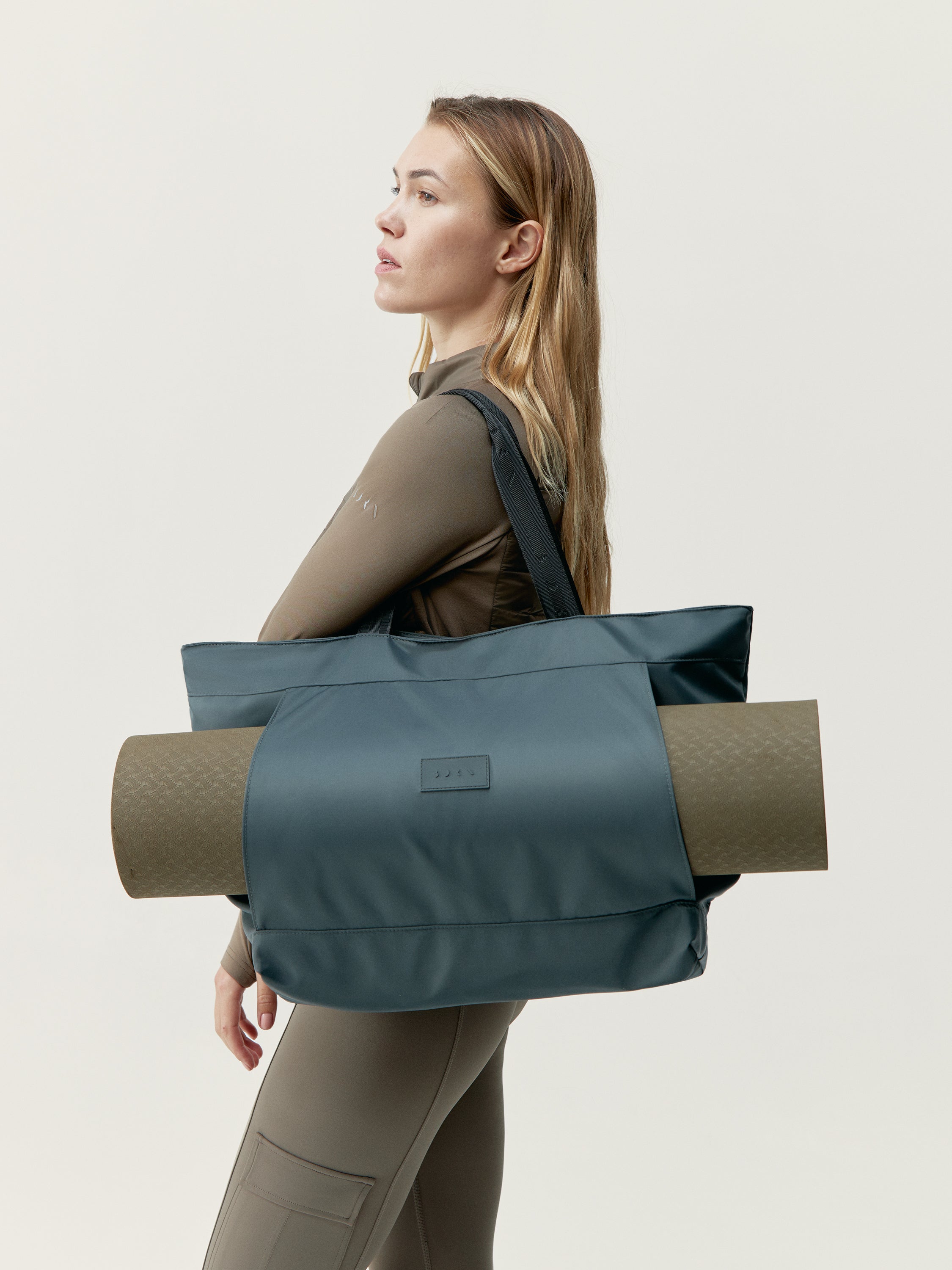 Ebbe Yoga Tote Bag - Light Grey Green Eco-Friendly Gym Bag for Women | Perfect for Yoga Class, Beach Trips & Workout Essentials