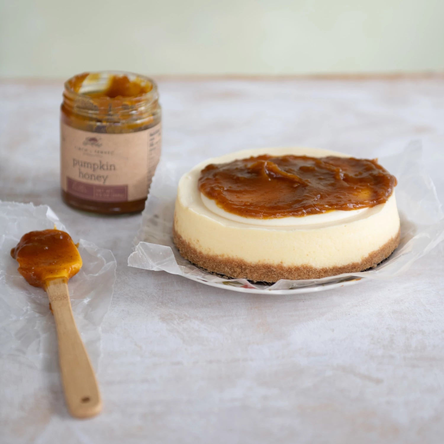 Organic Pumpkin Honey Butter Spread - Natural & Delicious Toast Topping for Breakfast, Baking & Cooking | Perfect for Pancakes, Waffles & Desserts