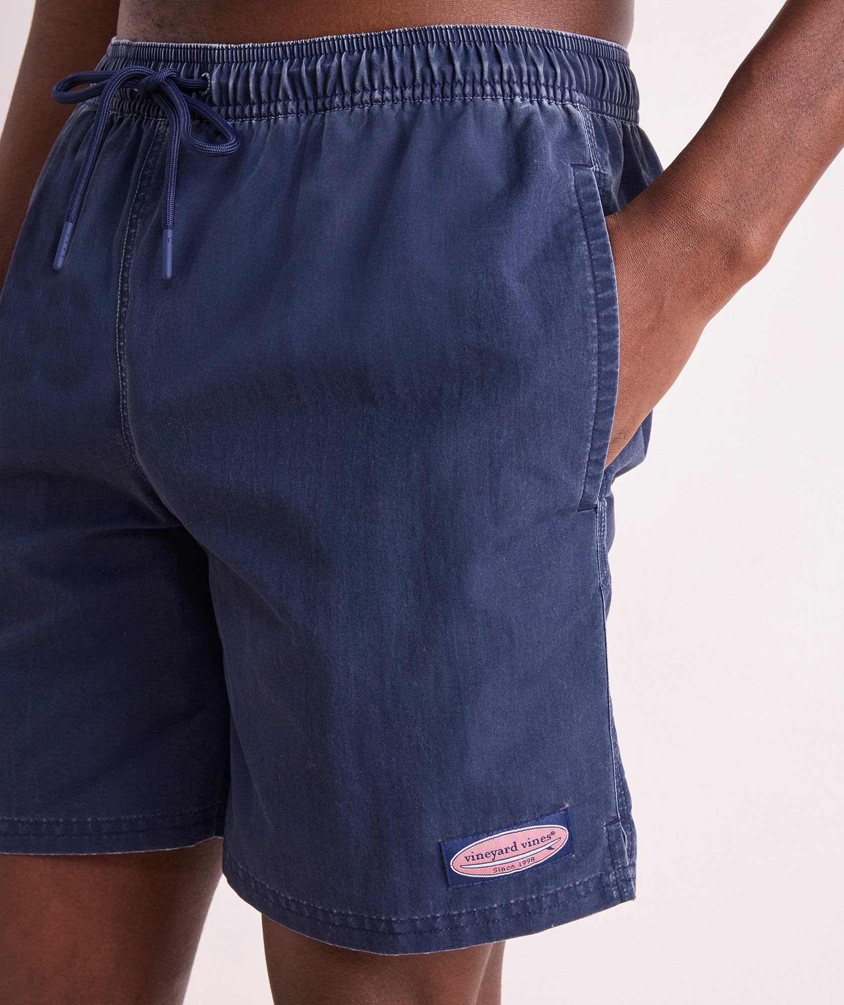 Vineyard Vines 6