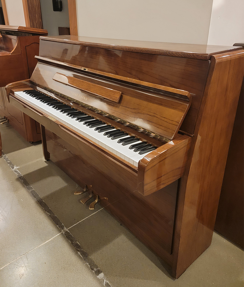 1984 Young Chang U107 Upright Piano - Polished Walnut Finish | Serial Number 0112911 | Vintage Home Piano for Living Room, Music Studio & Performance
