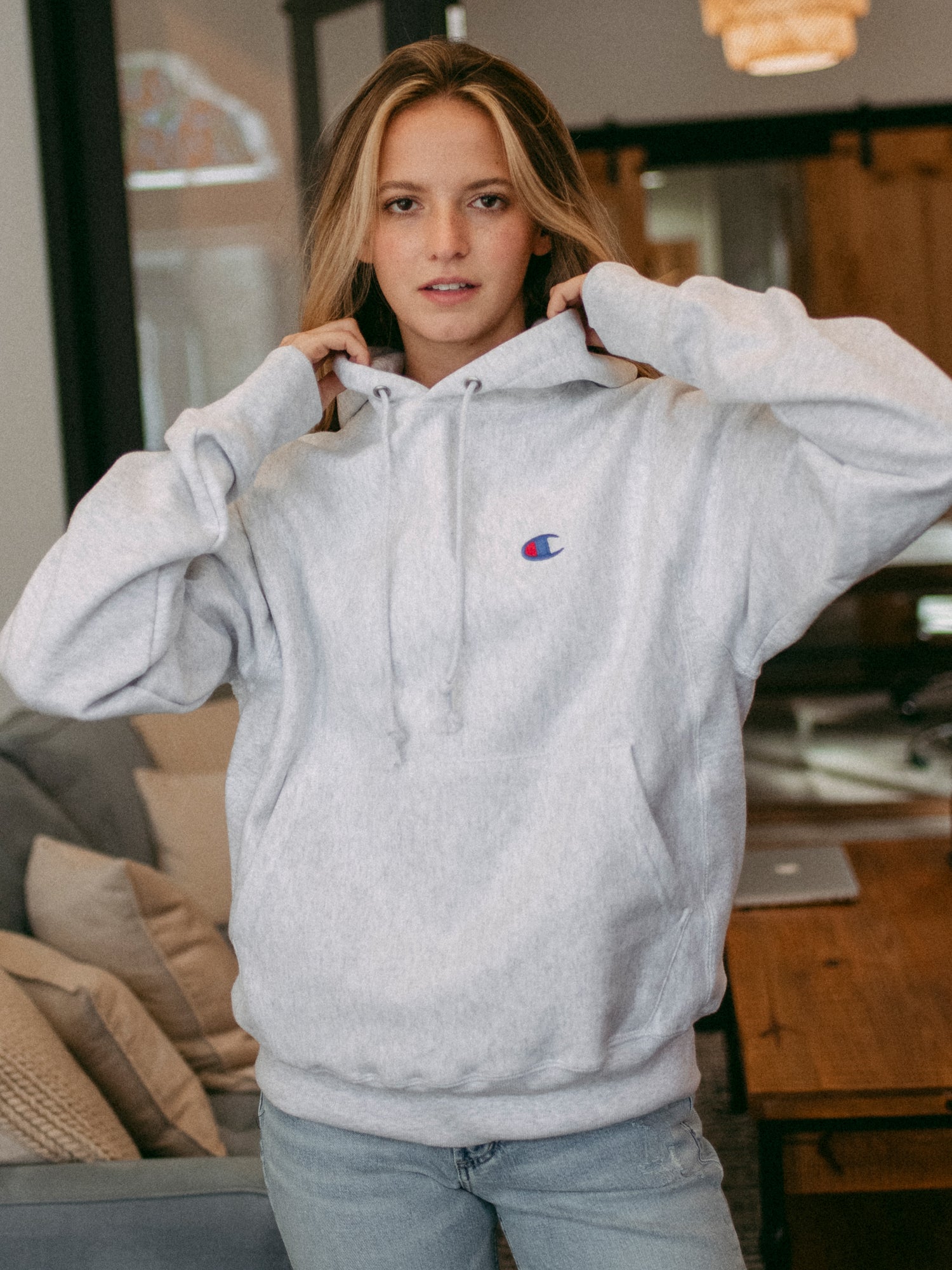 Champion Reverse Weave Boyfriend Pullover Hoodie for Women - Cozy & Oversized Sweatshirt - Perfect for Casual Wear, Gym, and Lounge