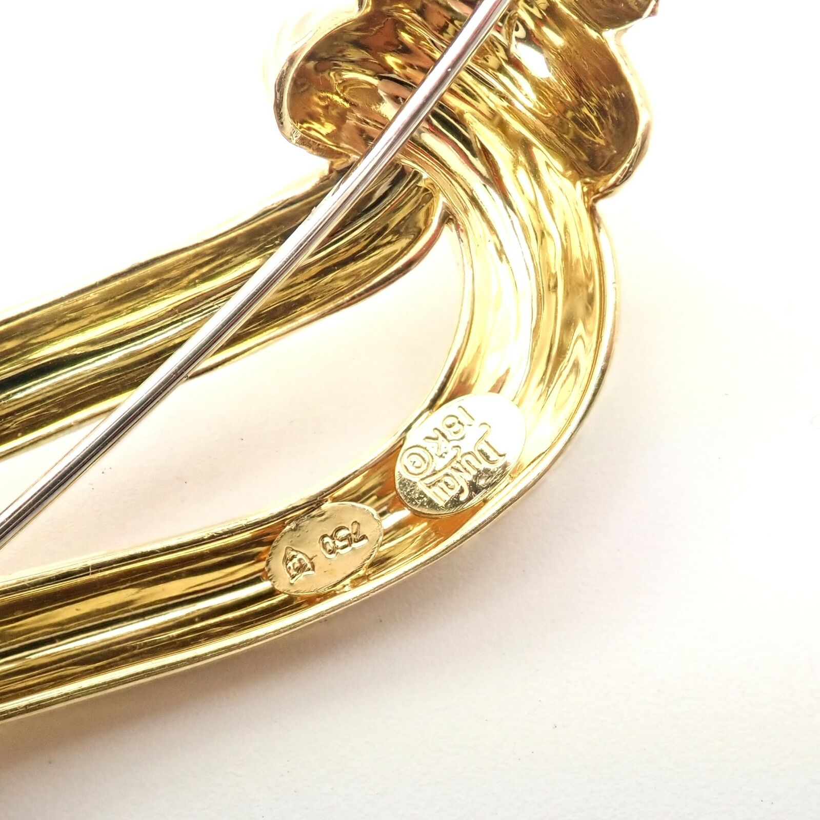 Authentic Henry Dunay 18k Yellow Gold Olympic Torch Pin Brooch - Vintage Collectible Jewelry for Special Occasions & Gift Giving