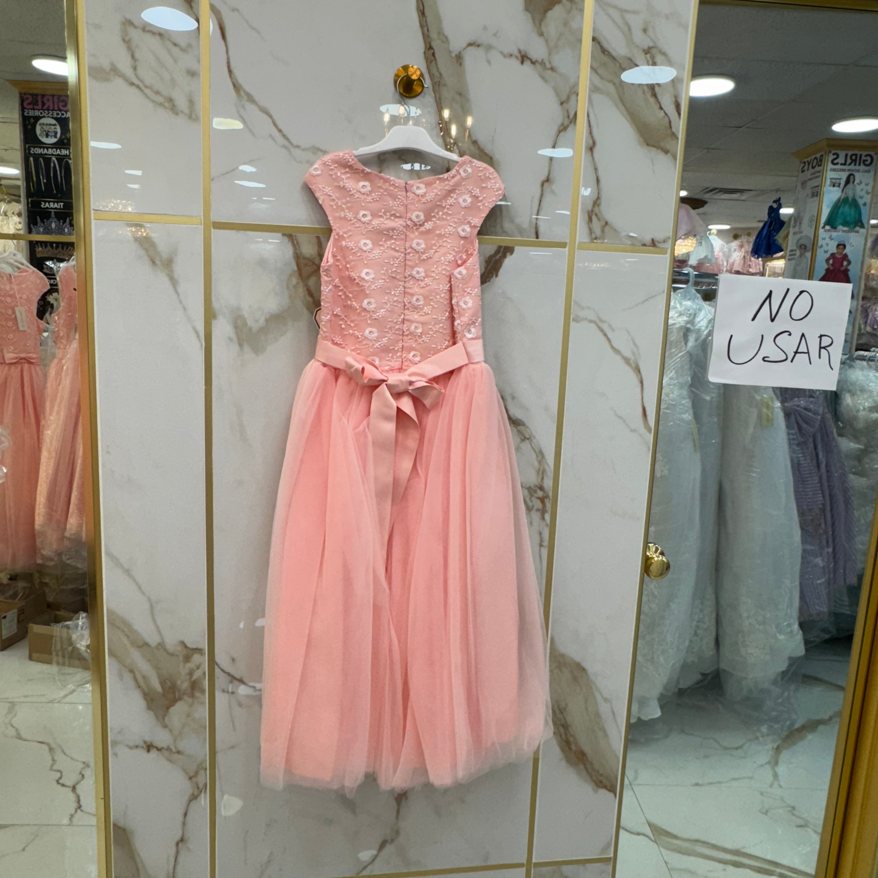 KE07 Elegant Flower Girl Dress for Weddings & Special Occasions - Perfect for Parties, Pageants & Celebrations