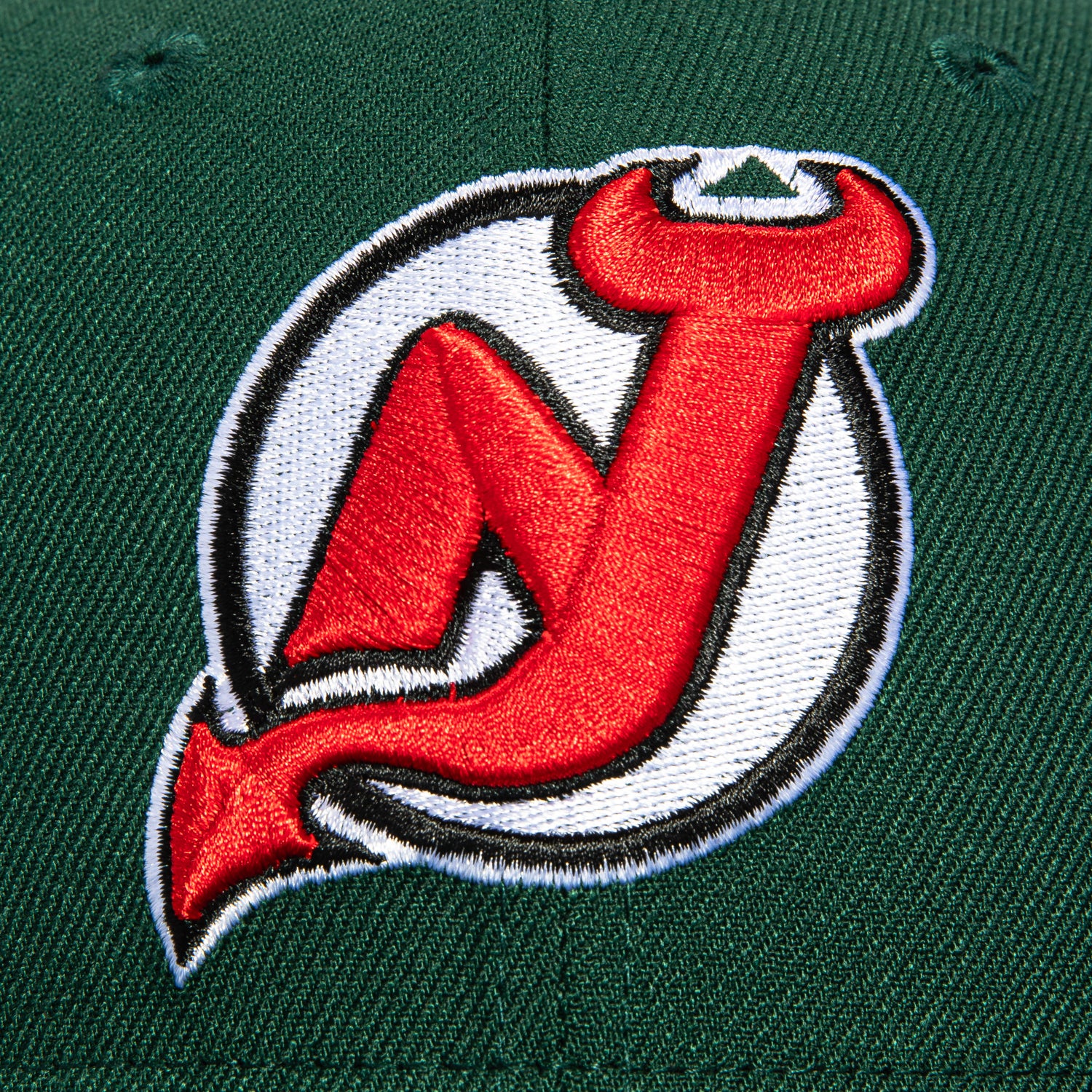 New Era 59Fifty New Jersey Devils 30th Anniversary Patch Snapback Hat - Green NHL Hockey Cap for Men & Women - Perfect for Games, Collecting & Fan Apparel