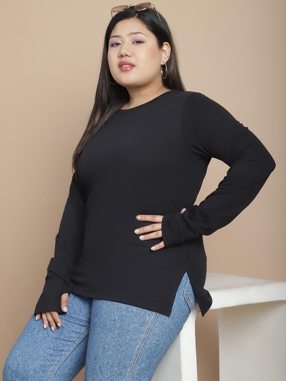 Rigo Women's Plus Size Thumbhole T-Shirt - Slim Fit Round Neck Tee with Side Slits | Western Style Gym & Workout Top | Perfect for Yoga, Running & Casual Wear
