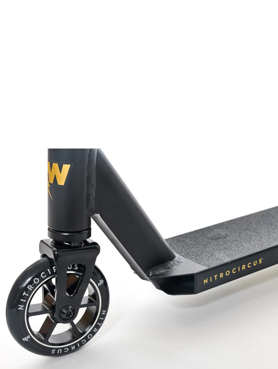 Nitro Circus R Willy Junior Replica Scooter - High Performance Kids Scooter for Stunts & Tricks - Perfect for Skate Parks, Backyard Riding & Action Sports Training