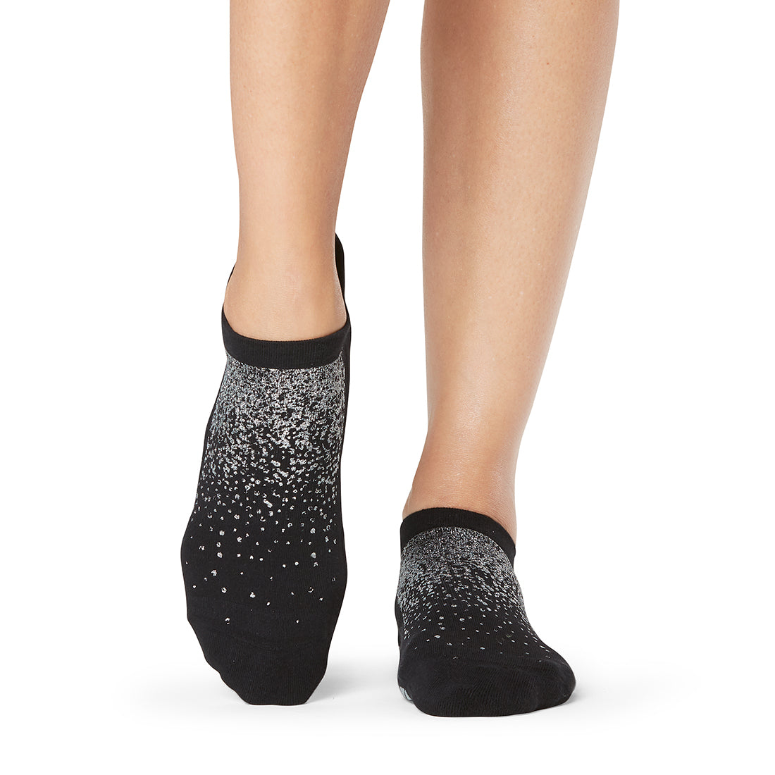 TAVI NOIR SAVVY GRIP SOCKS - Non-Slip Yoga Socks for Women, Fall 2020 Collection - Perfect for Yoga, Pilates, Barre & Home Workouts