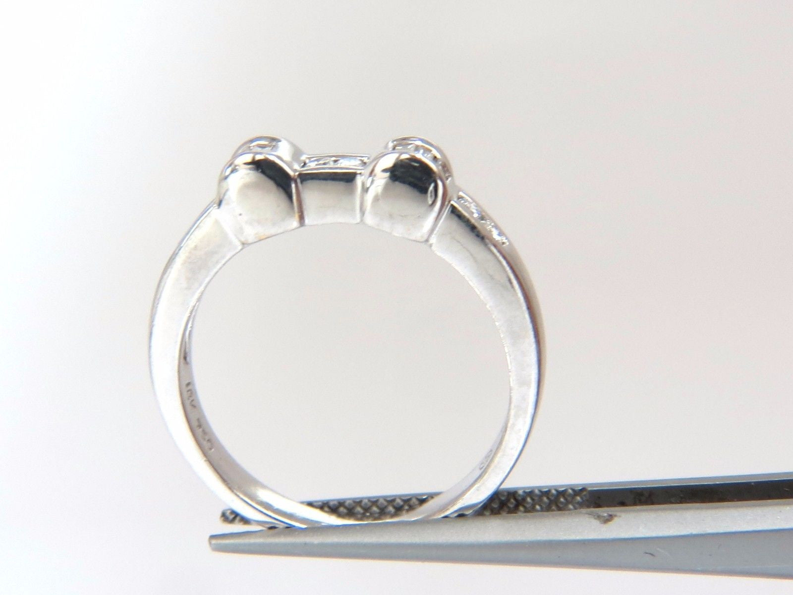 GIA Certified 1.40ct Round Diamond Engagement Ring with Matching Wedding Band in Platinum (H/VS) - Perfect for Proposals, Anniversaries & Special Occasions