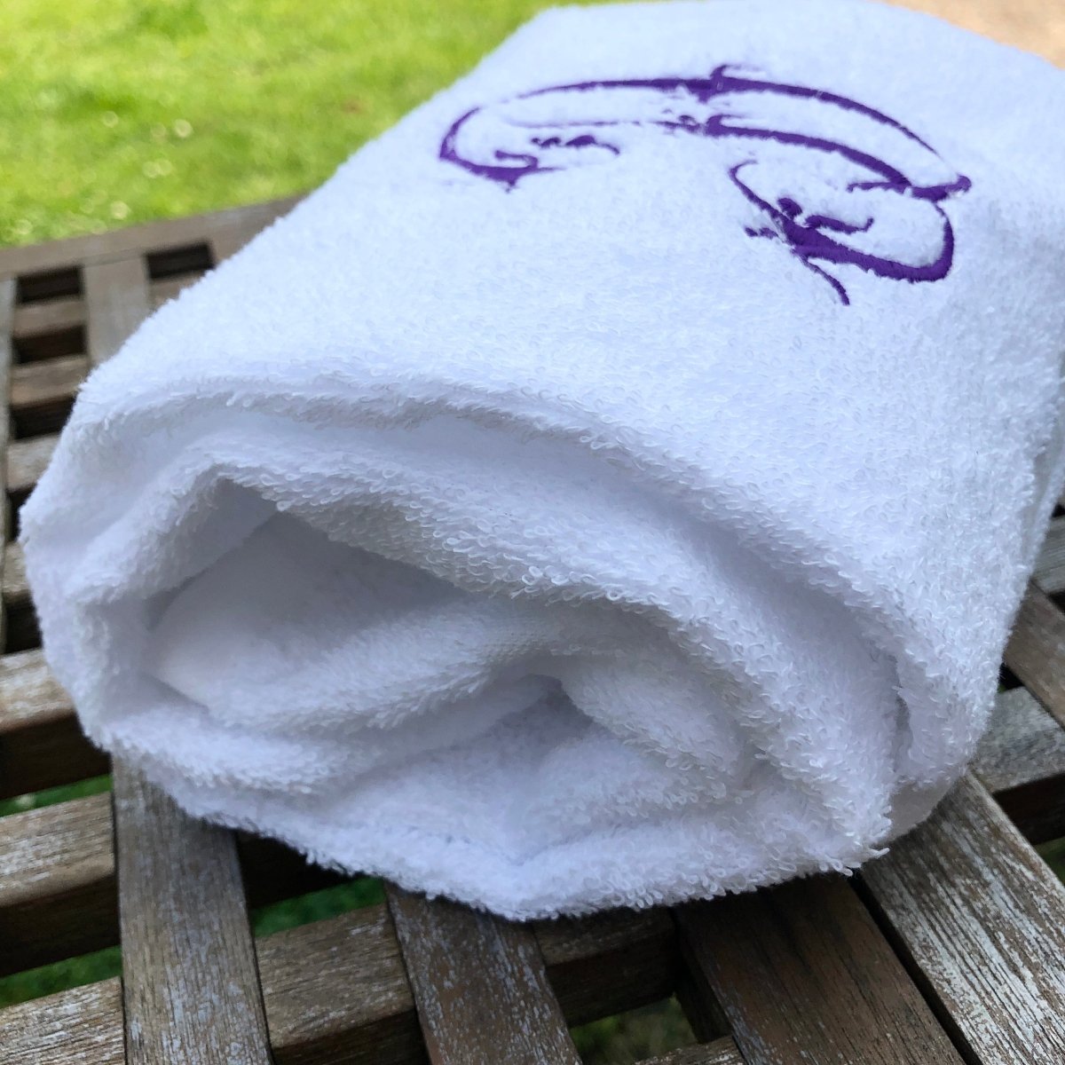 Monogram Embroidered White Bathroom Hand Towel - Soft Cotton Guest Towel Set for Spa, Luxury Hotel & Home Decor - Perfect for Bath, Powder Room and Wedding Gifts