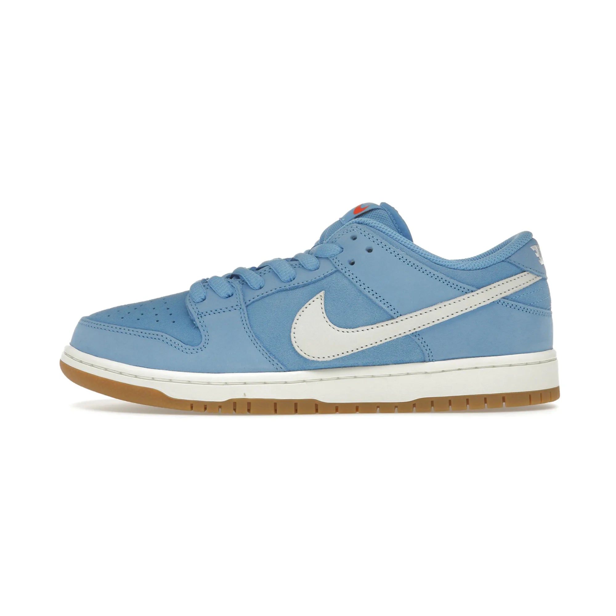 Nike SB Dunk Low Pro Sneakers - University Blue & Gum Sole - Men's Skateboarding Shoes for Streetwear & Casual Wear
