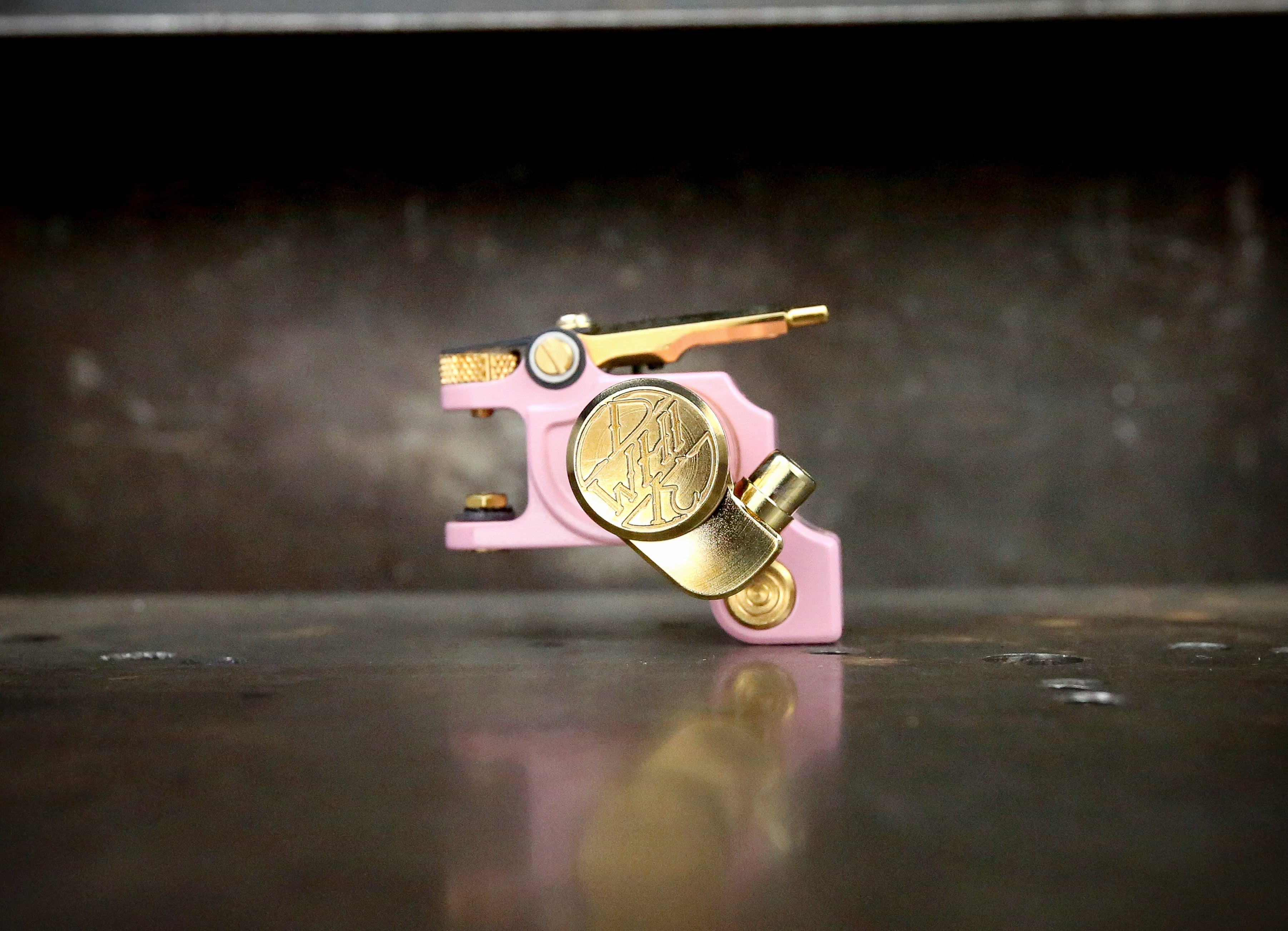 Dan Kubin V3/23 Sidewinder Pink & Gold RCA Cable - High-Quality Audio Connector for Home Theater, DJ Equipment & Professional Studio Setup