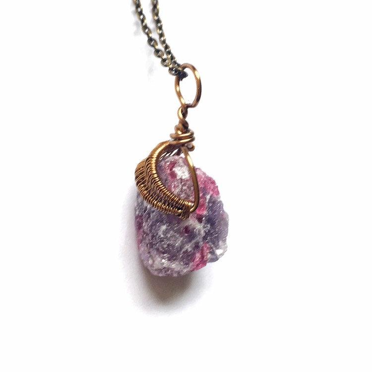 Natural Raw Pink Tourmaline Necklace for Women - Healing Crystal Jewelry for Energy Balance, Spiritual Protection & Everyday Elegance | Perfect for Meditation, Yoga & Gift Giving