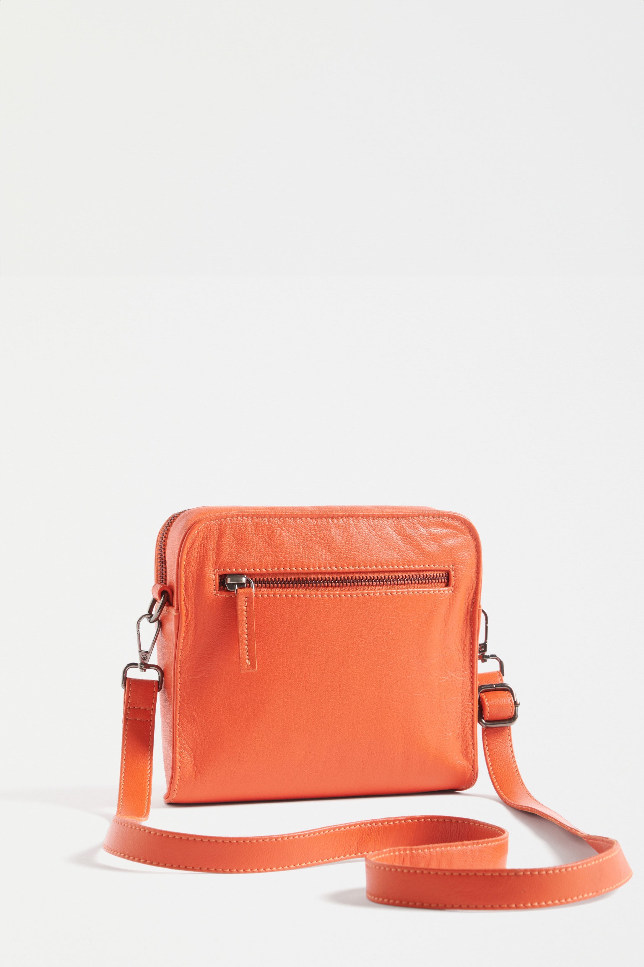 Frede Crossbody Bag for Women - Stylish & Lightweight Shoulder Purse - Perfect for Travel, Shopping, and Everyday Use