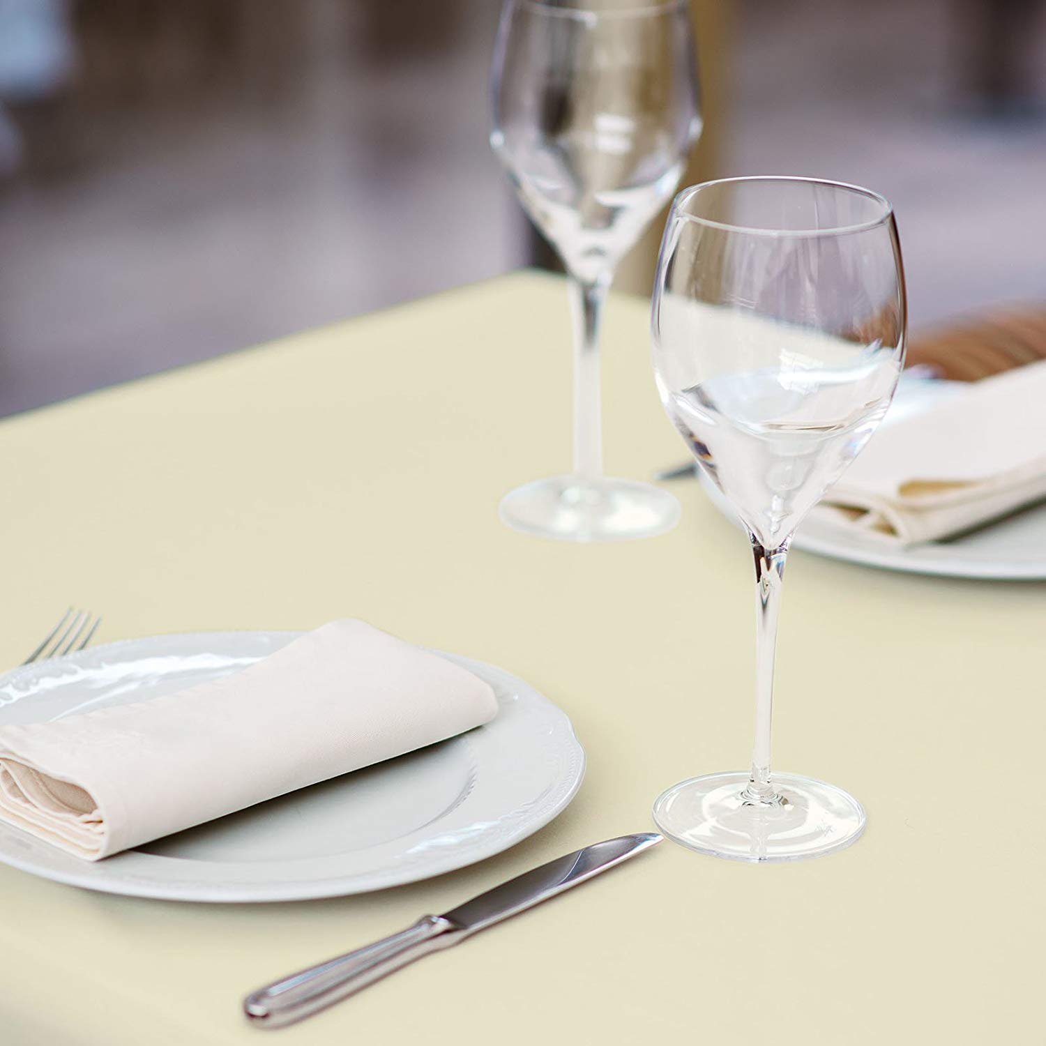 Premium Ivory Cotton Polyester Rectangular Tablecloth - 70x144 Inch Dining Table Cover for Christmas, Thanksgiving & Holiday Parties (Pack of 10) - Washable & Wrinkle-Resistant for Easy Entertaining