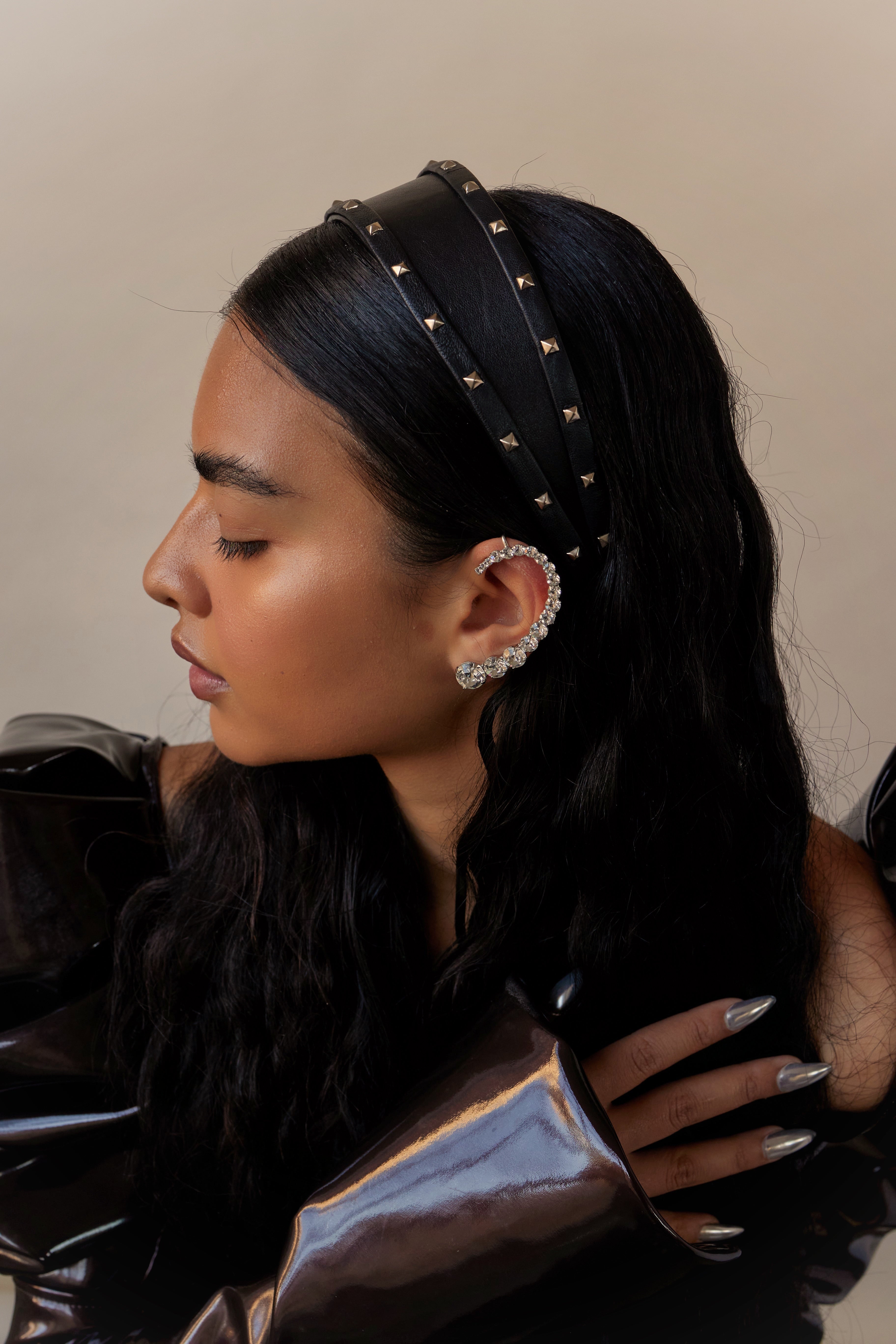 Leia Crystal Ear Cuff - Elegant Non-Piercing Ear Jewelry for Women | Perfect for Parties, Weddings & Everyday Wear