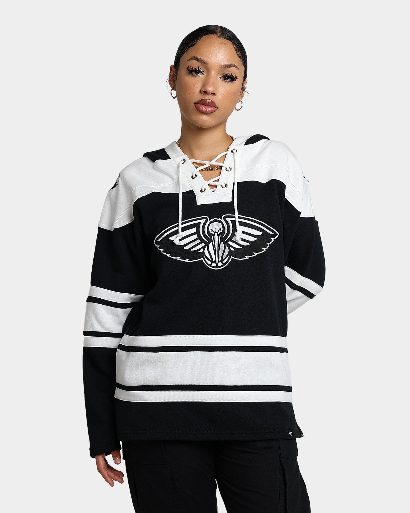 47 Brand New Orleans Pelicans Superior Lacer Hoodie - Jet Black NBA Fan Apparel for Men & Women - Perfect for Game Day, Casual Wear & Basketball Enthusiasts