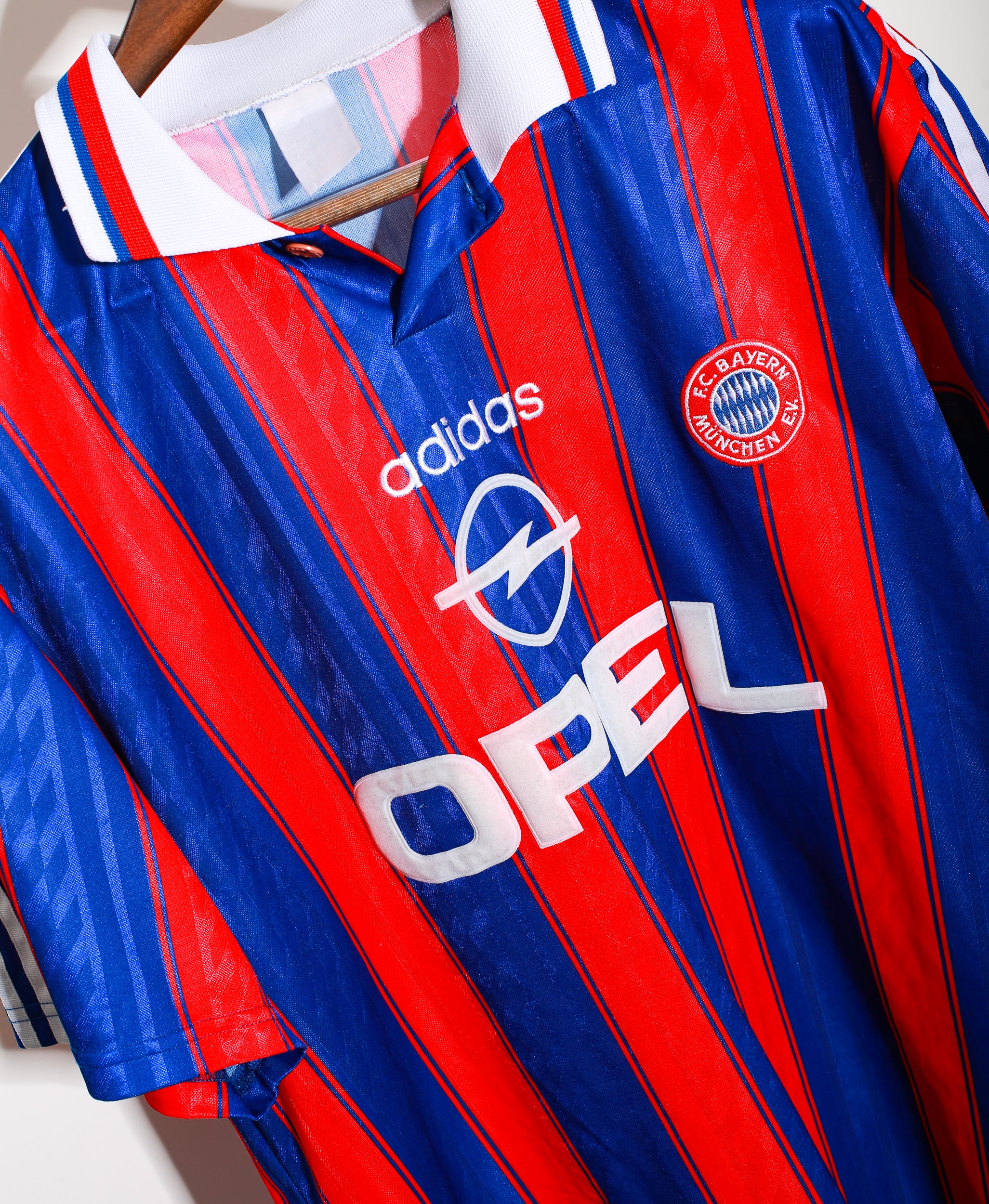 1996 Bayern Munich Home Jersey - Authentic XL Soccer Shirt for Fans & Collectors - Perfect for Matchdays, Gifts & Memorabilia