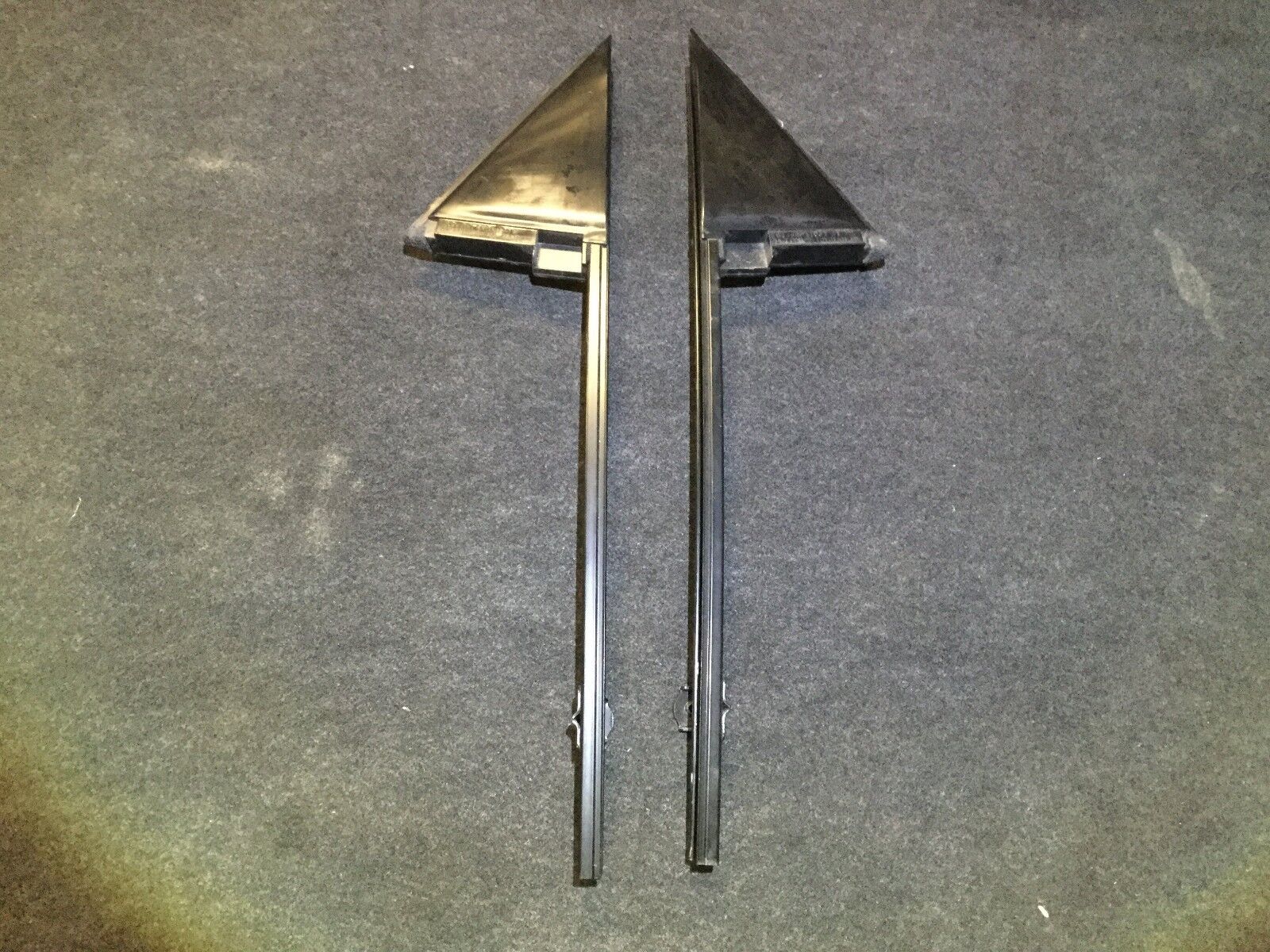 04-09 Toyota Prius Rear Left & Right Door Triangle Trim OEM 2-Piece Set - Perfect for Car Interior Repair & Customization