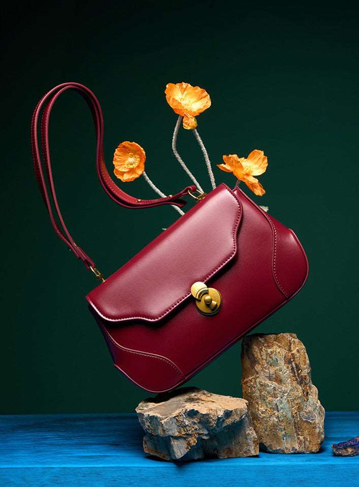 Stylish Small Leather Shoulder Bag for Women - Genuine Leather Crossbody Purse with Adjustable Strap - Perfect for Daily Use, Travel, and Work Commute