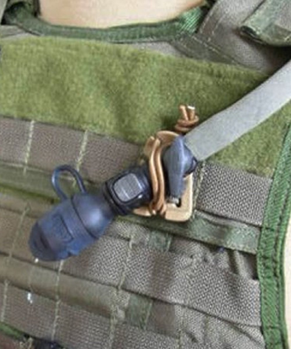 Ravenox Web Dominator Tactical Strap - Heavy Duty MOLLE Straps for Military Backpacks, Tactical Gear & Equipment | Secure Hydration Tubes, Cords & Tools | Perfect for Outdoor Adventures, Hiking & Survival Kits
