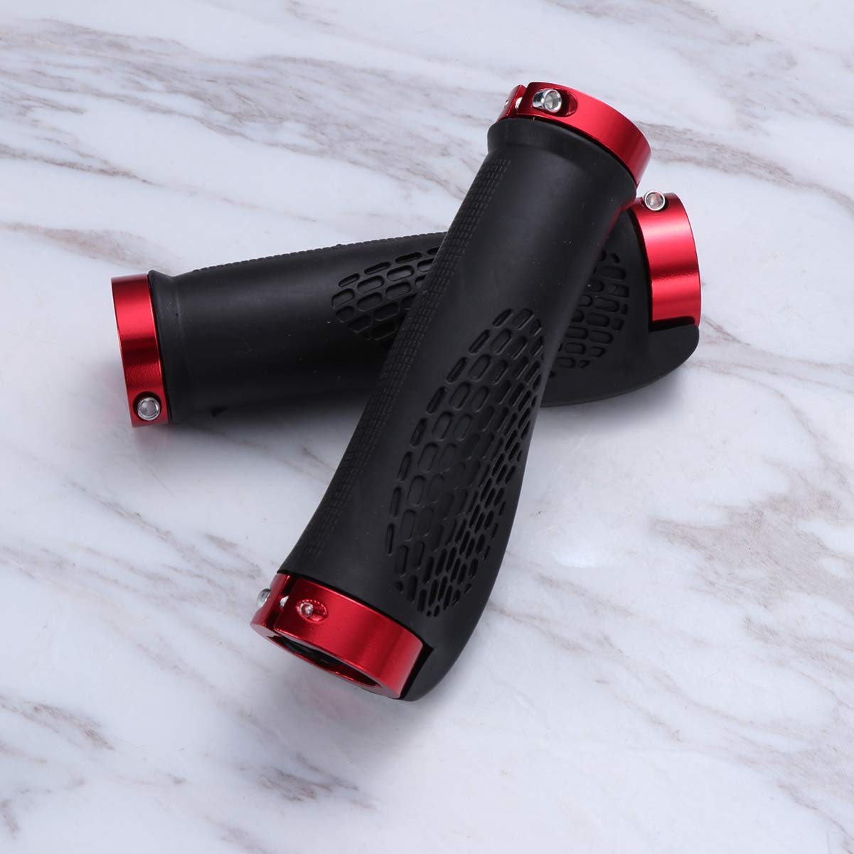 LIOOBO 1 Pair Non-Slip Bike Handlebar Grips - Ergonomic Mountain Bike Hand Grips for Comfortable Cycling - Perfect for Road Bikes, BMX, and Commuter Bicycles