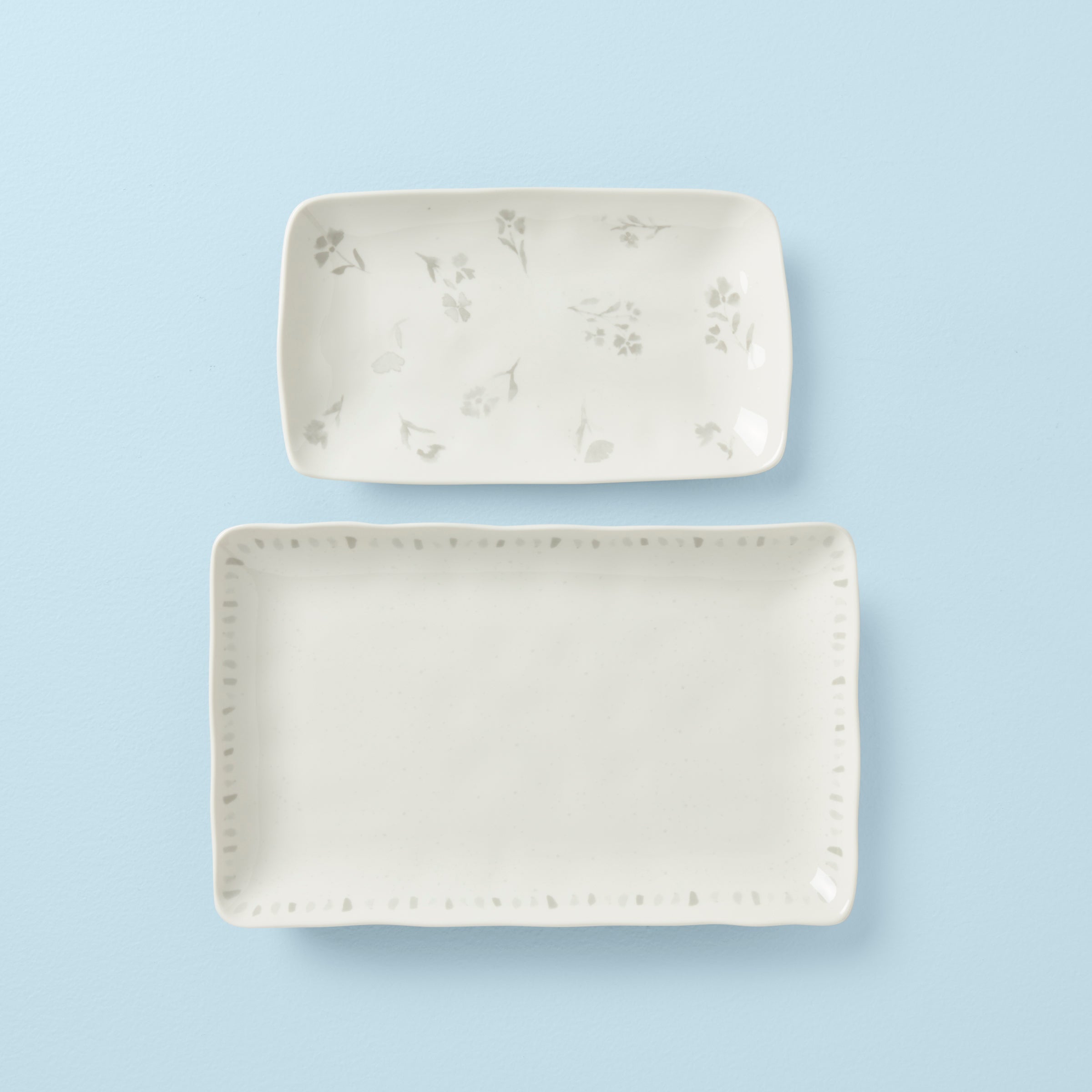 Premium Oyster Bay 2-Piece Nesting Serving Platters Set - Elegant Appetizer & Dessert Trays for Dinner Parties, Entertaining & Holiday Gatherings