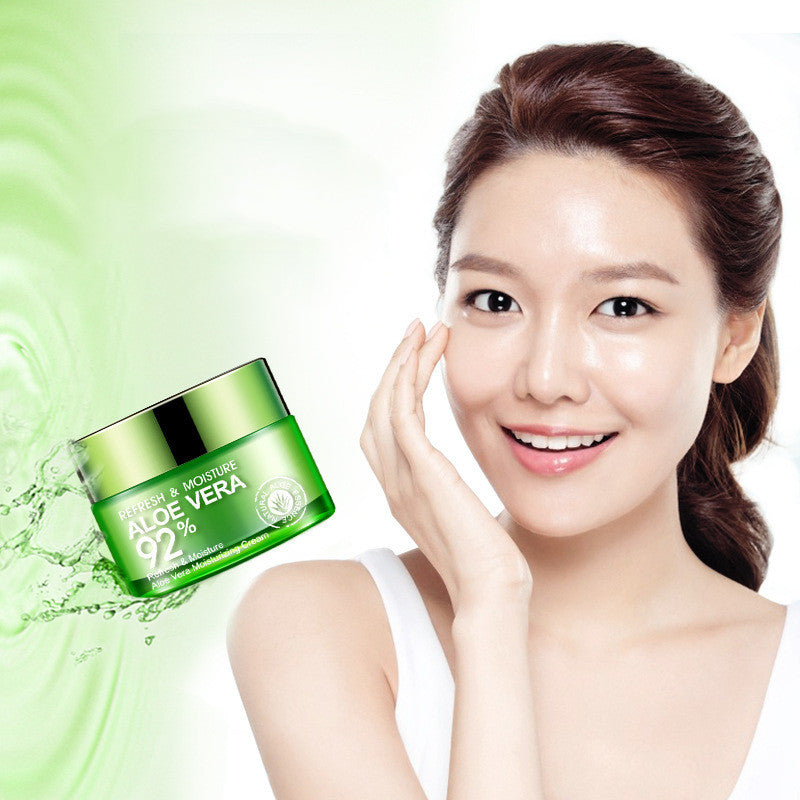 Aloe Vera Moisturizing Cream for Skin Care - Hydrating & Oil Control - Perfect for Daily Skincare Routine & Acne-Prone Skin