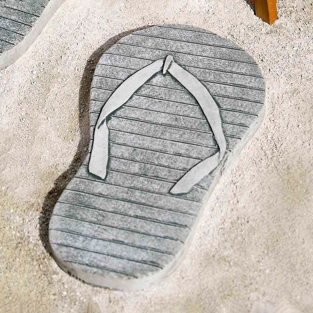 Campania International Right Flip Flop Stepping Stone - Decorative Garden Pathway Stone for Outdoor Landscaping, Patio & Poolside Decor