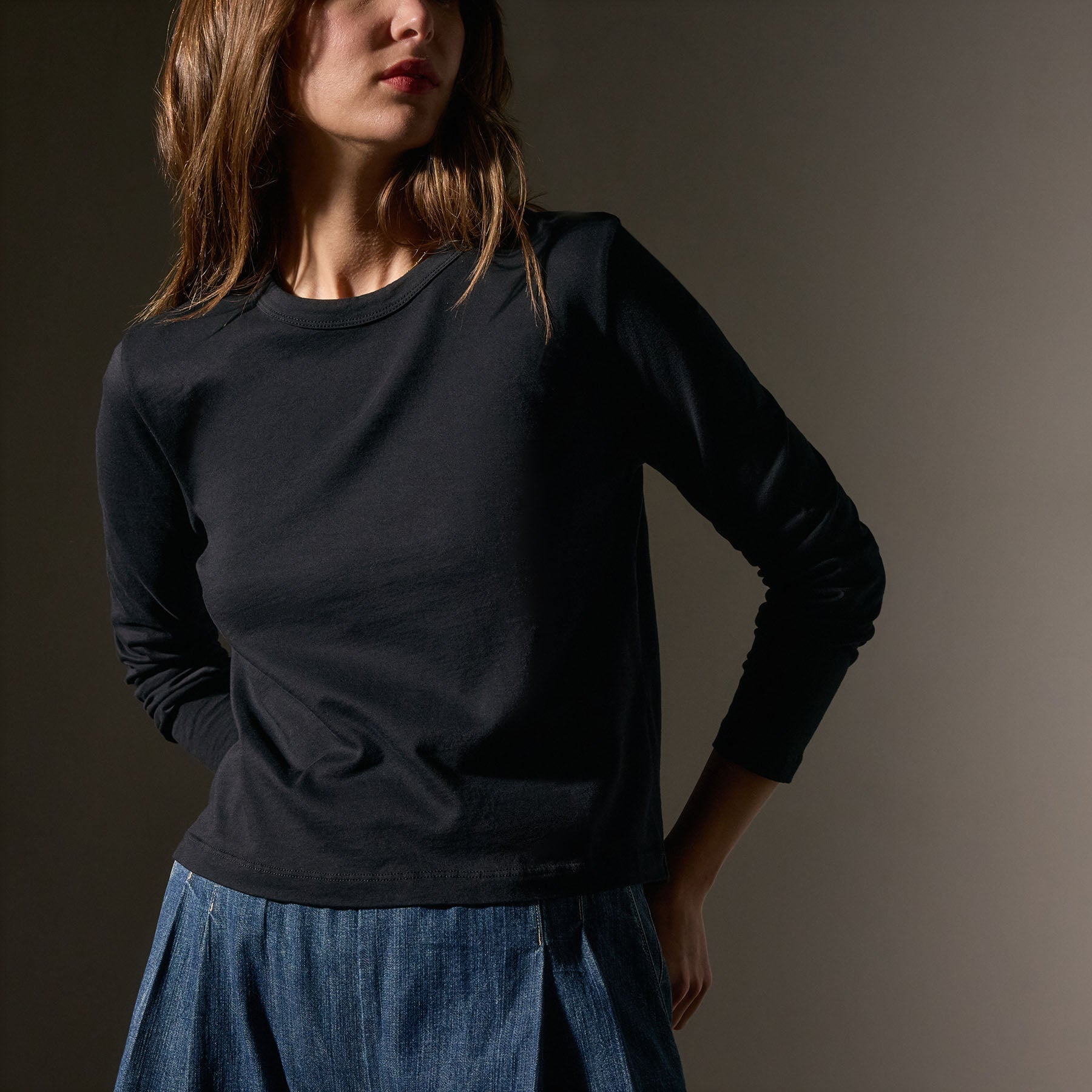 Soft Brushed Elevated Jersey Long Sleeve T-Shirt for Women - Black | Comfortable Casual Wear for Everyday Outfits & Layering