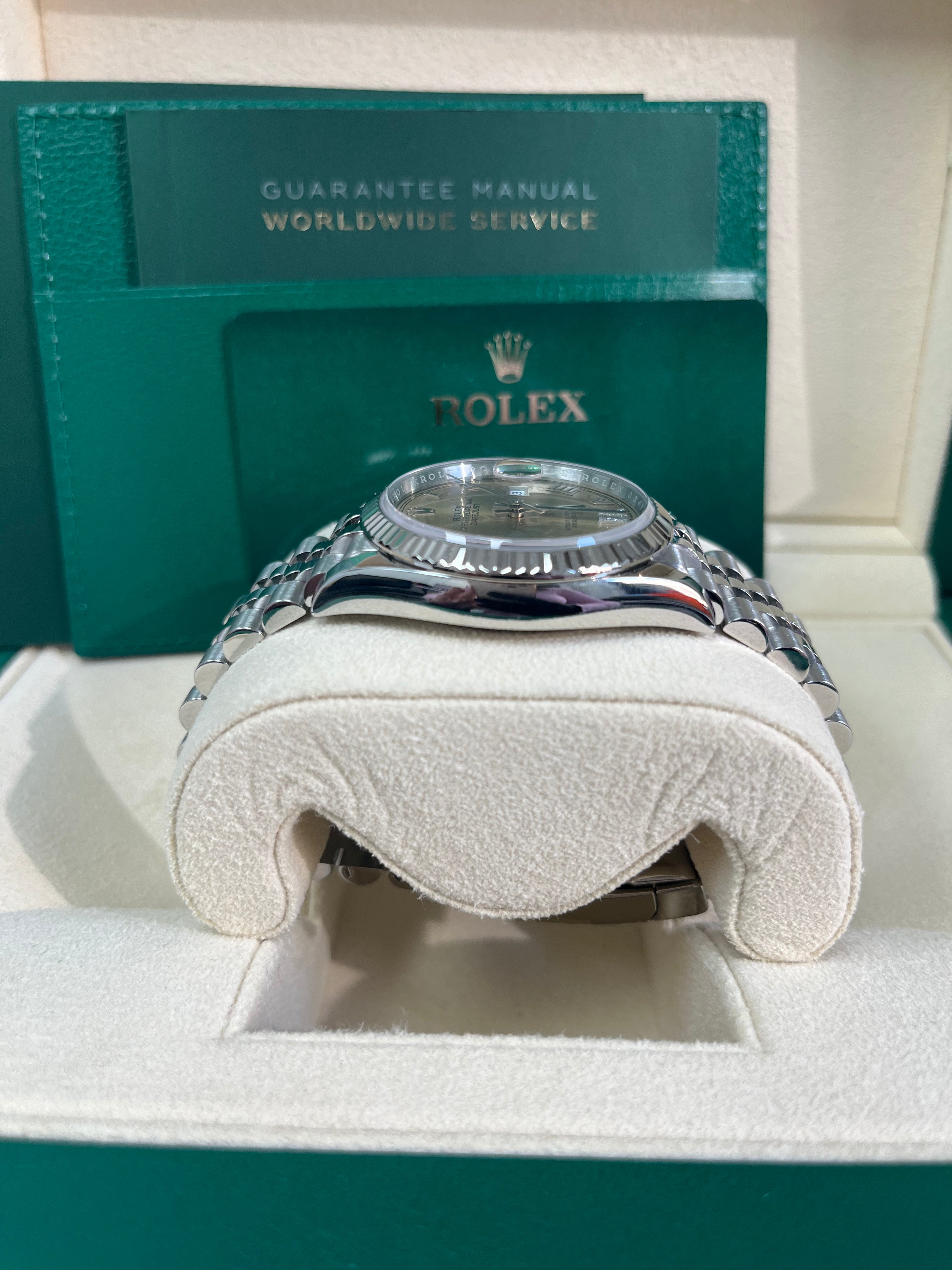 Rolex Datejust 36 Jubilee Pink Roman Dial Ladies Watch (Ref.126234) - Luxury Swiss Timepiece for Women, Perfect for Gifts & Special Occasions