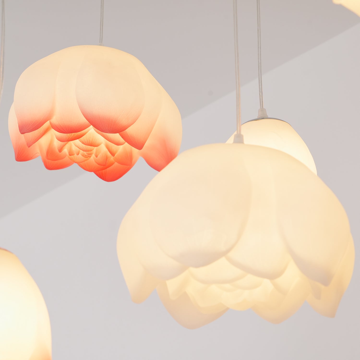 Elegant Lotus Flower Chandelier - Modern Crystal Ceiling Light Fixture for Living Room, Bedroom & Dining Room Decor