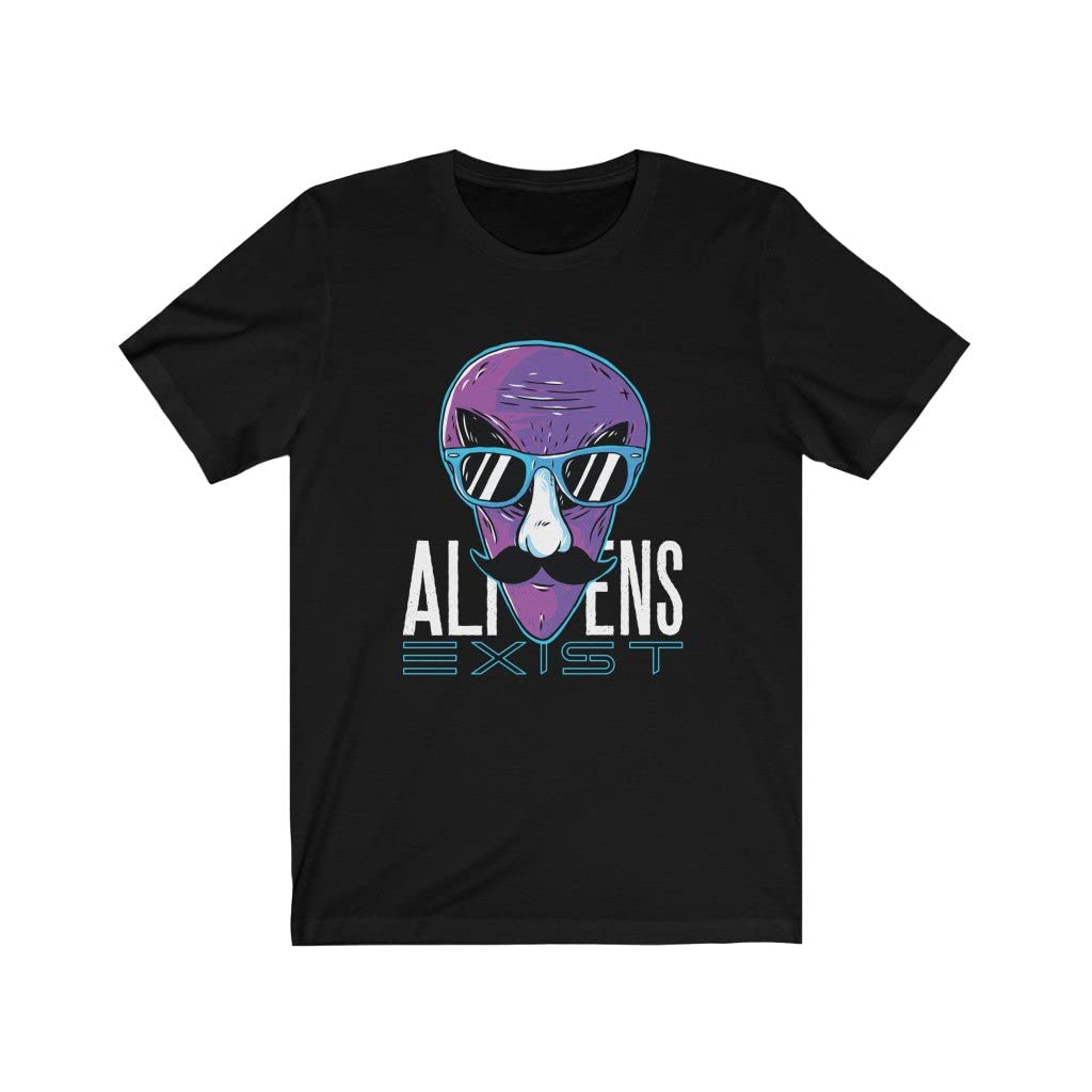 Alien UFO Fan T-Shirt - Funny Extraterrestrial Design for Sci-Fi Lovers | Perfect Gift for UFO Enthusiasts & Space-Themed Parties