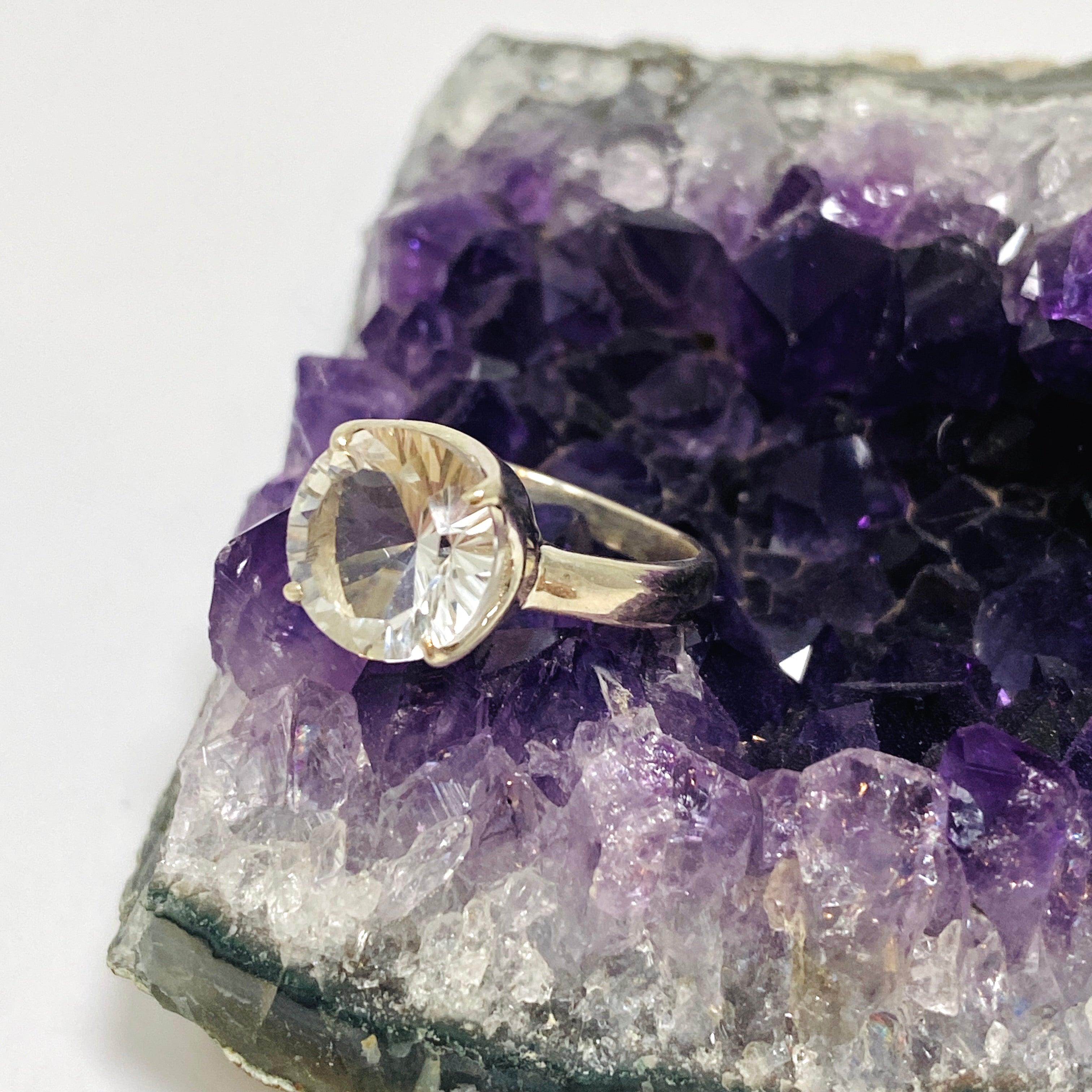 Clear Quartz Round Faceted Ring PRGJ702 - Elegant Crystal Jewelry for Women, Healing Stone Gift for Meditation & Energy Cleansing