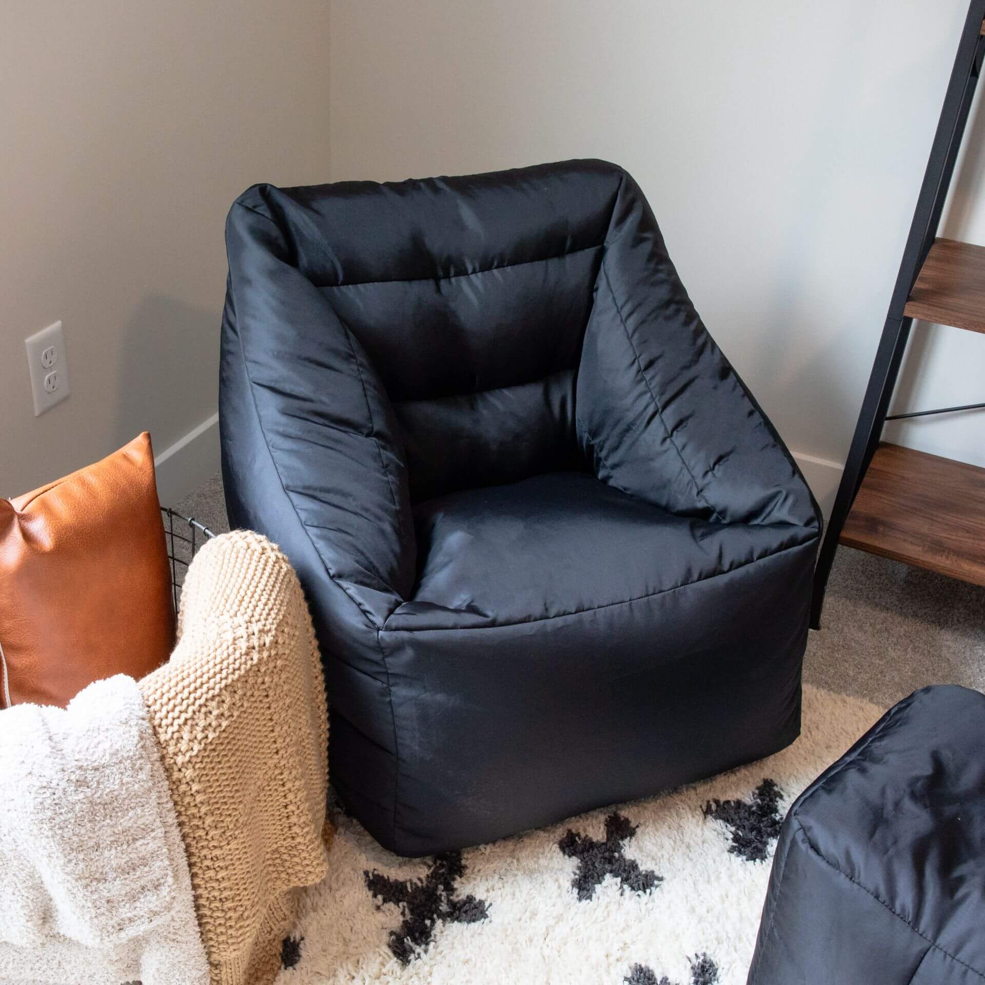 Aurora Chair - Modern Ergonomic Office Chair with Lumbar Support - Perfect for Home Office, Gaming & Workspace Comfort