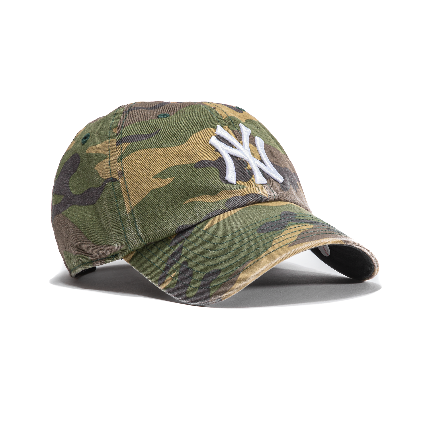 New York Yankees Adjustable Camo Baseball Cap - 47 Brand Cleanup Hat for Men & Women - Perfect for Games, Outdoor Activities & Casual Wear