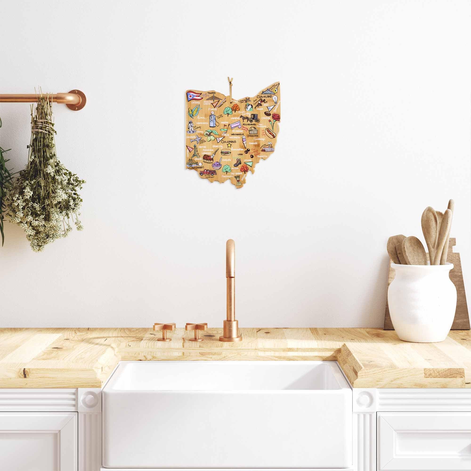 Premium Ohio Wood Cutting Board with Fish Kiss™ Artwork - Durable Kitchen Chopping Board for Meat, Vegetables & Fruits - Perfect Gift for Home Chefs & Cooking Enthusiasts