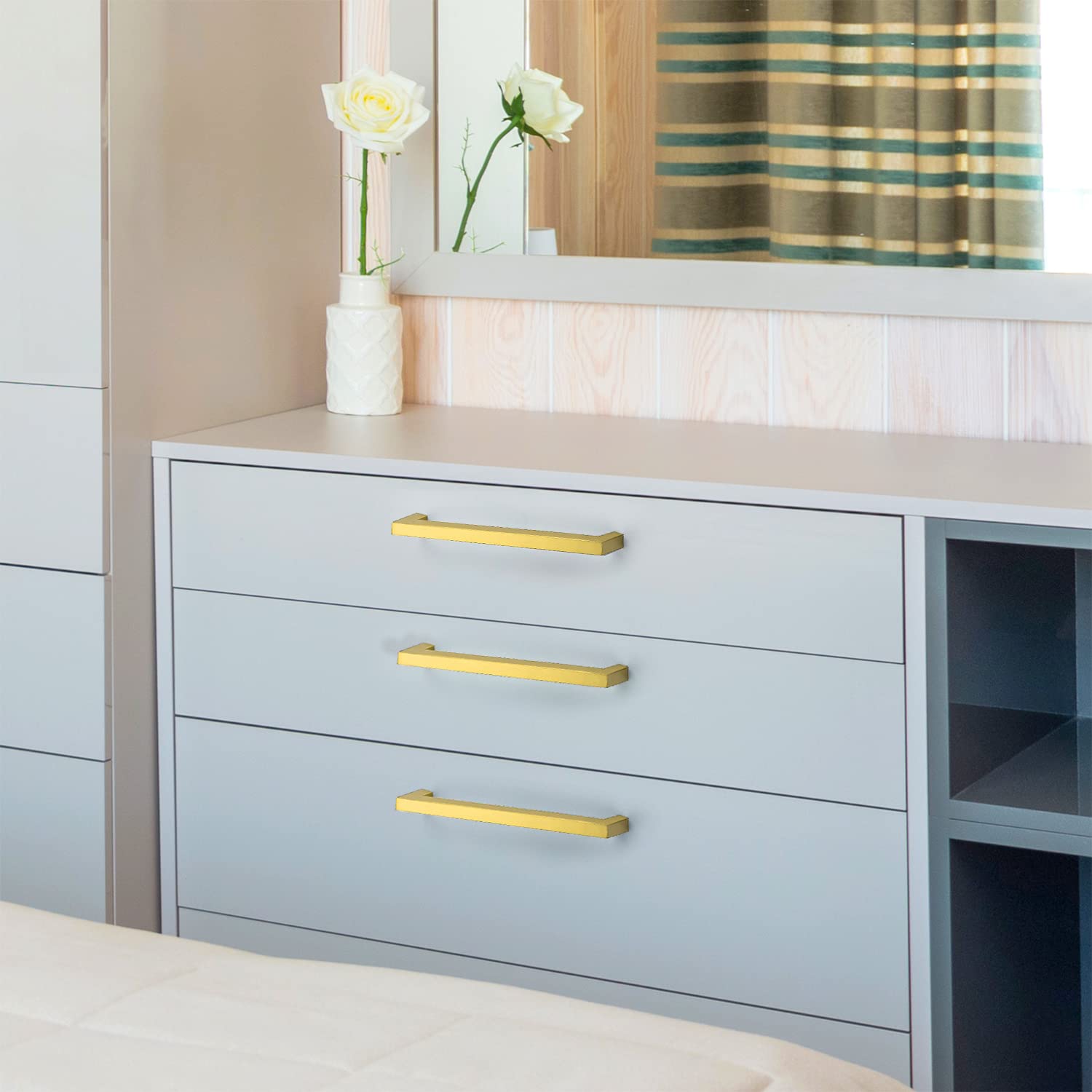 Ravinte 30 Pack 7.5 Inch Brushed Brass Square Cabinet Handles - Modern Kitchen Cabinet Pulls & Drawer Handles for Cabinets, Cupboards, Dressers - Perfect for Home Renovation & DIY Projects