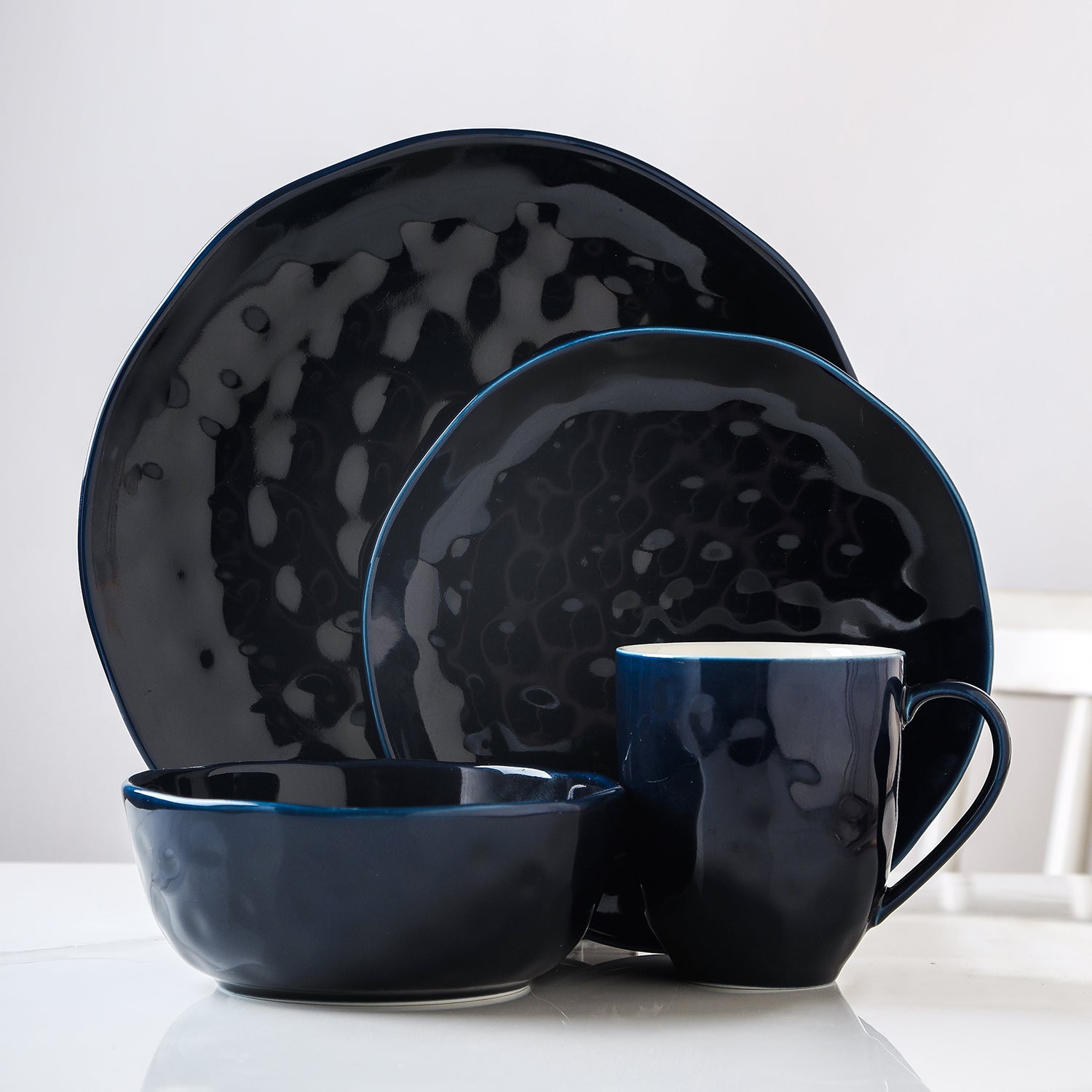 Premium Ivy Porcelain Dinnerware Set - Navy Blue 16-Piece Elegant Dinner Plates, Bowls, Mugs | Formal Dining, Wedding Registry & Holiday Entertaining